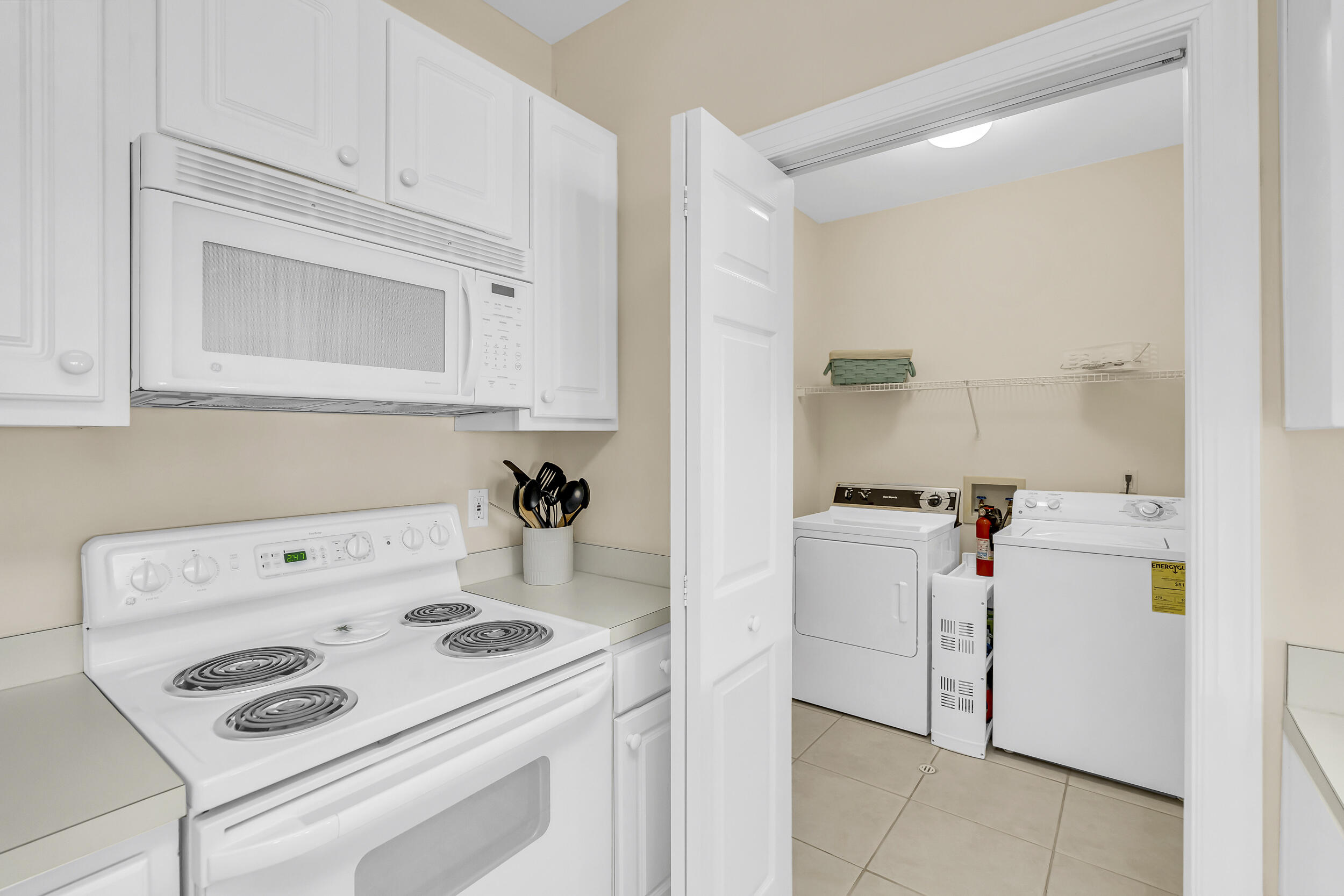 PAVILION PALMS - Residential