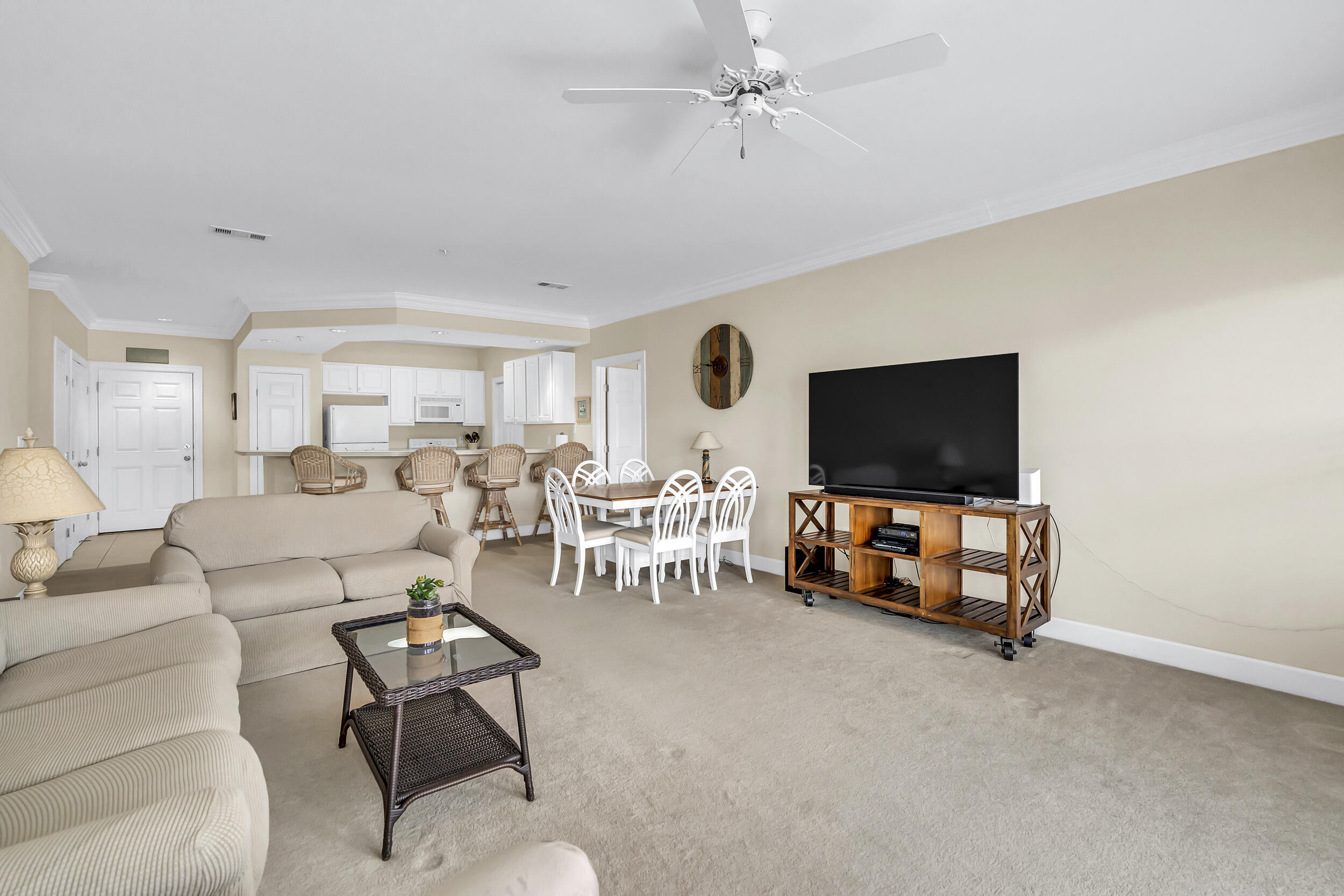 PAVILION PALMS - Residential