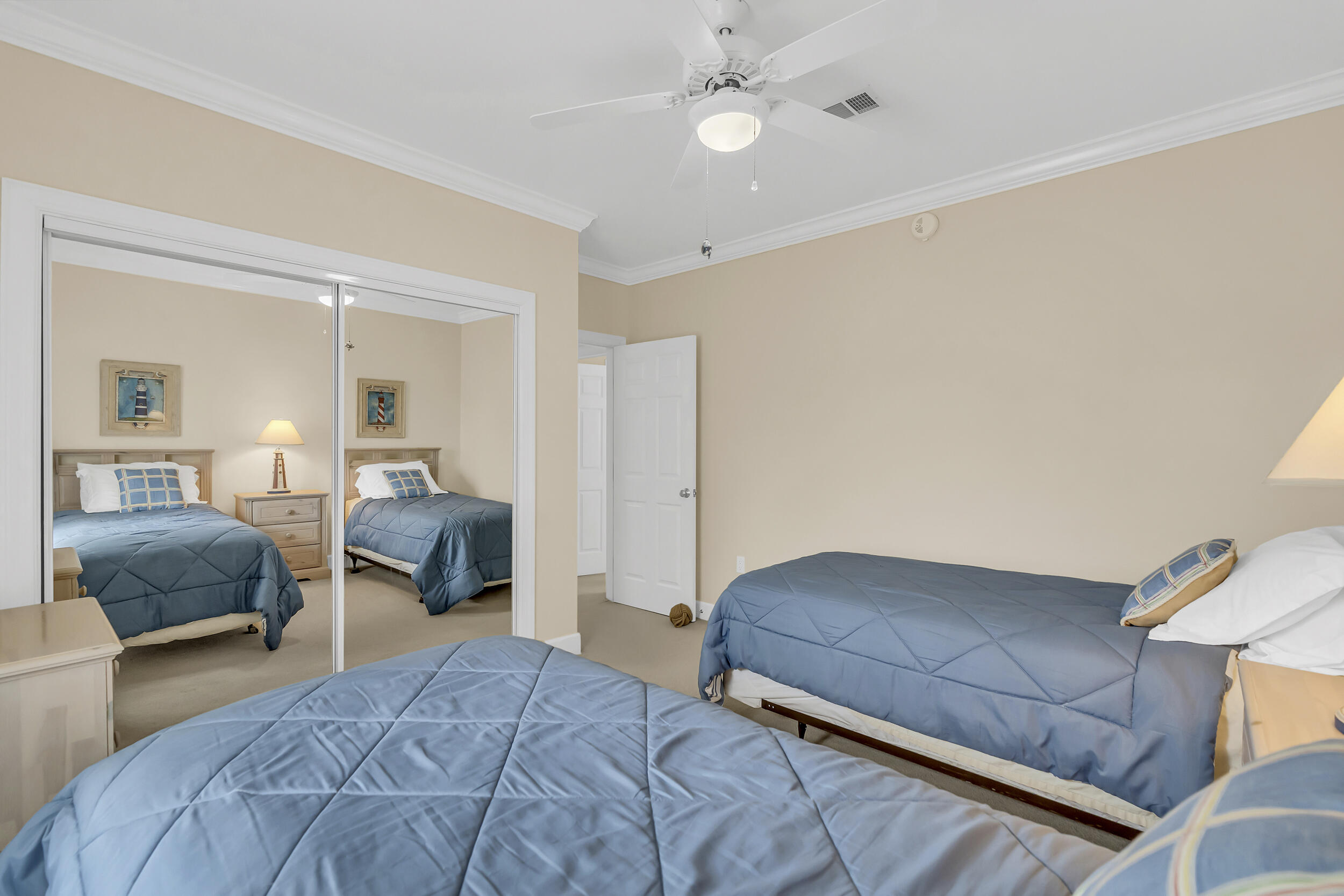 PAVILION PALMS - Residential
