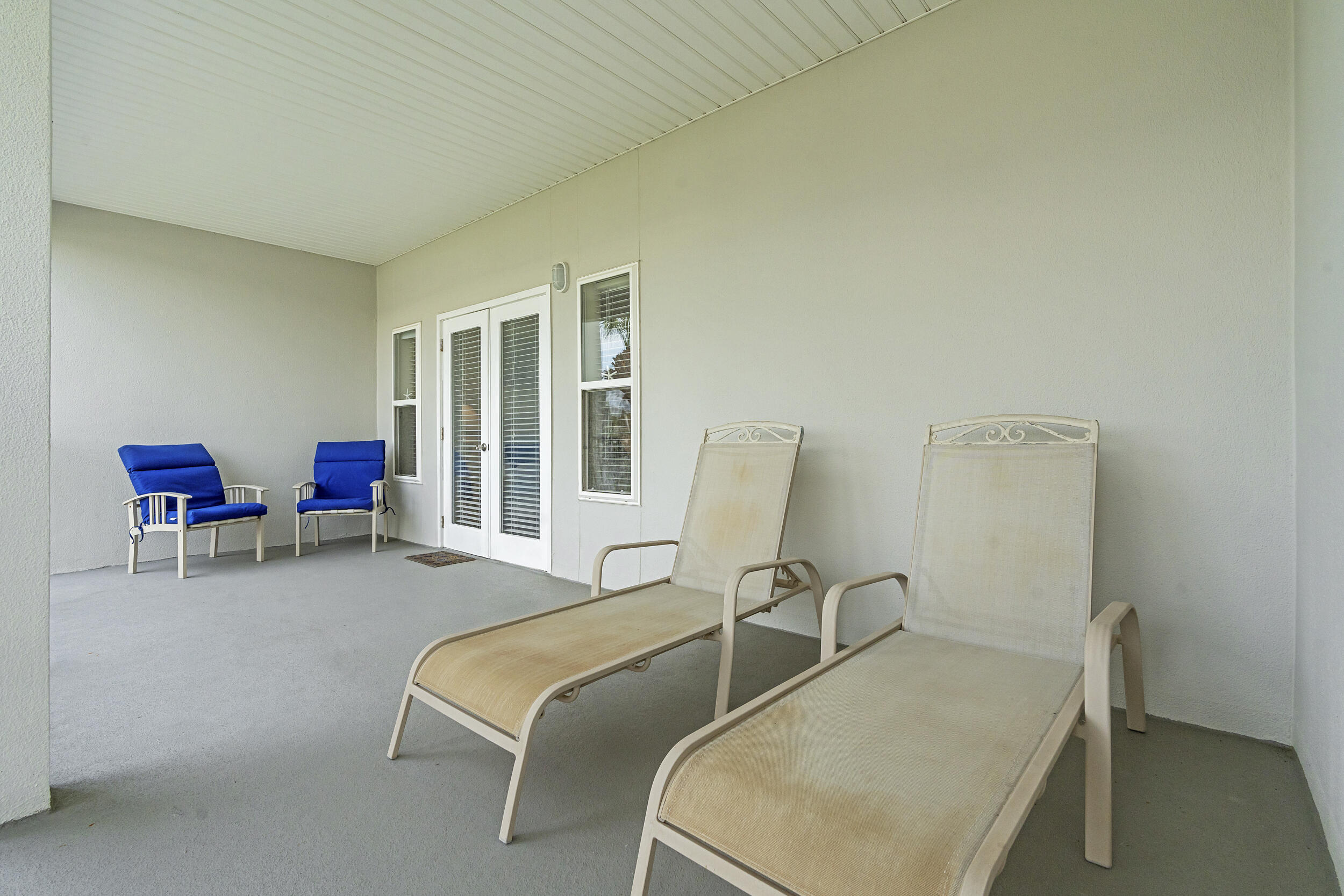 PAVILION PALMS - Residential