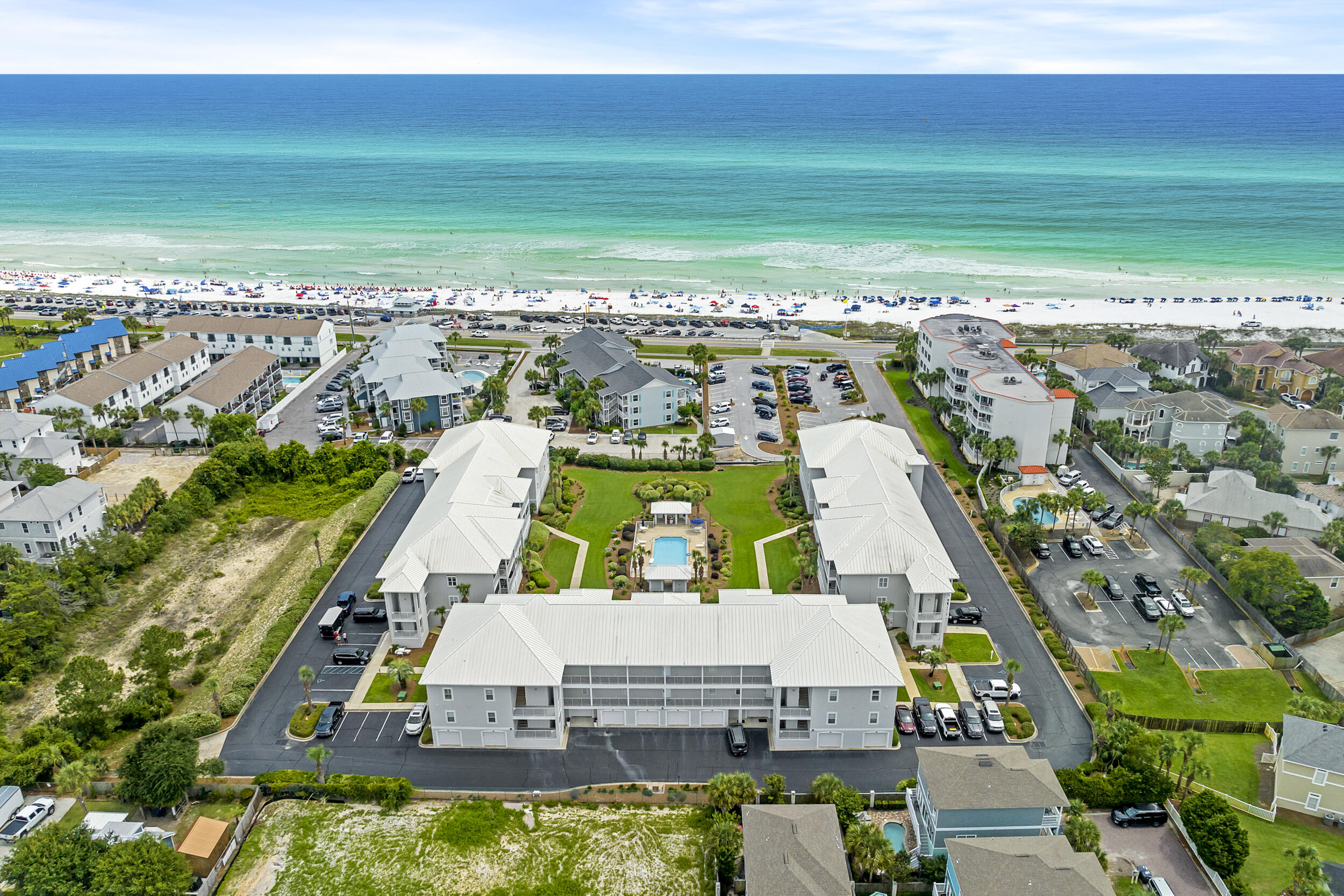 PAVILION PALMS - Residential