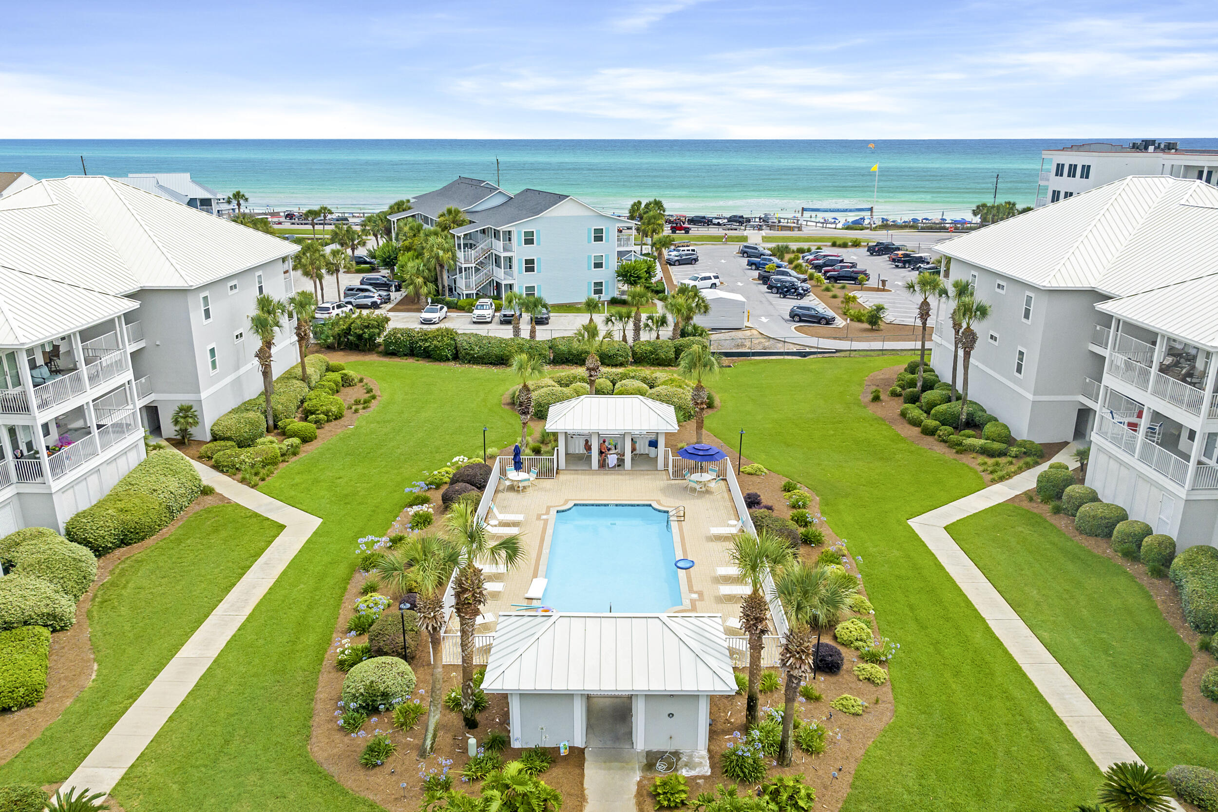 PAVILION PALMS - Residential