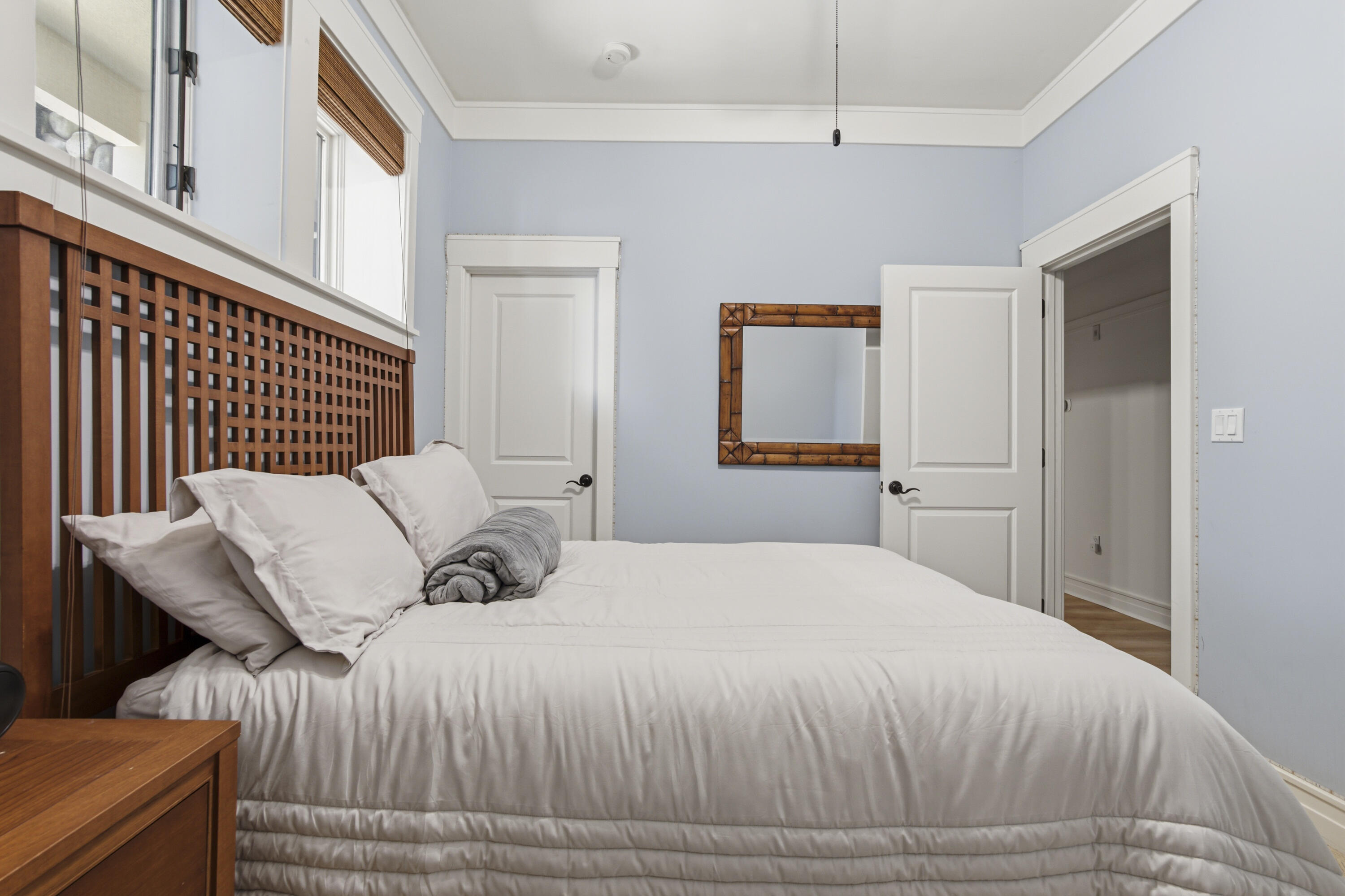 LAKESIDE LODGE AT PROSPECT POINT - Residential