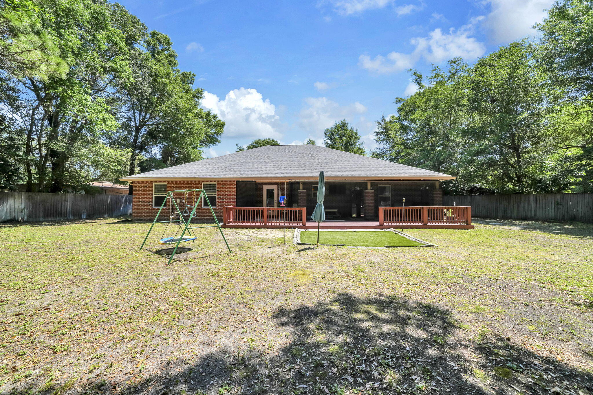 GARNIERS BEACH 6TH - Residential