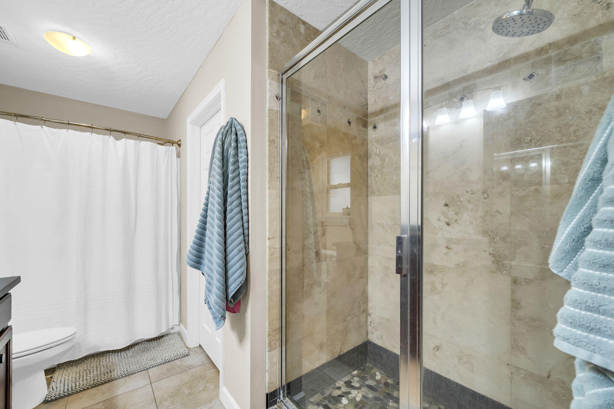 GARNIERS BEACH 6TH - Residential