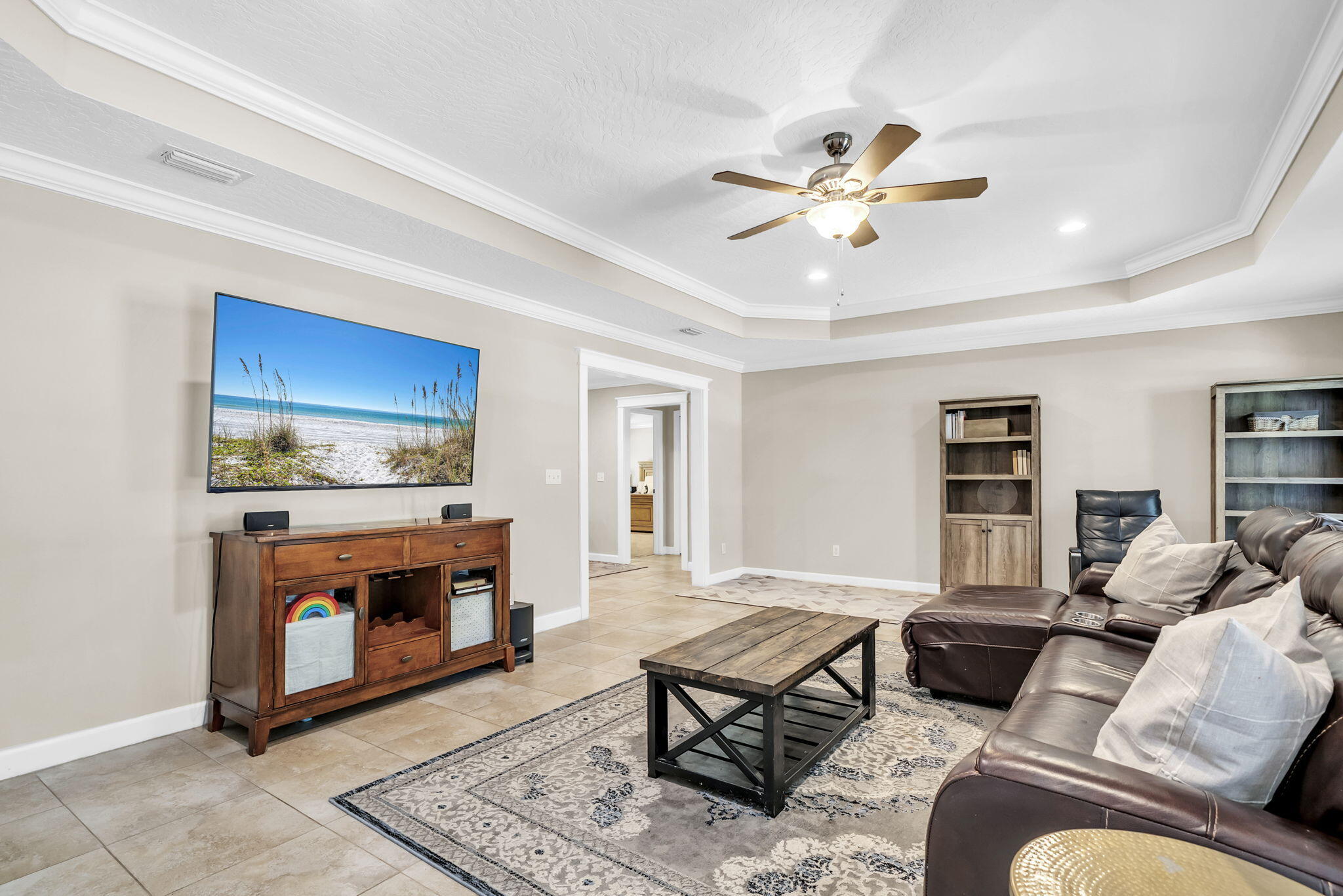 GARNIERS BEACH 6TH - Residential