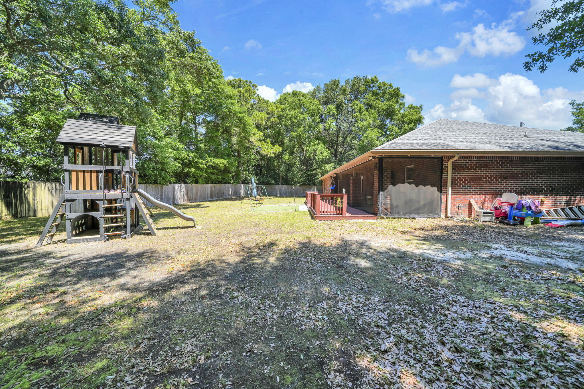 GARNIERS BEACH 6TH - Residential