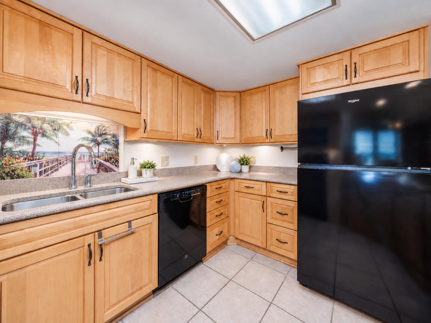 NAUTILUS CONDO - Residential
