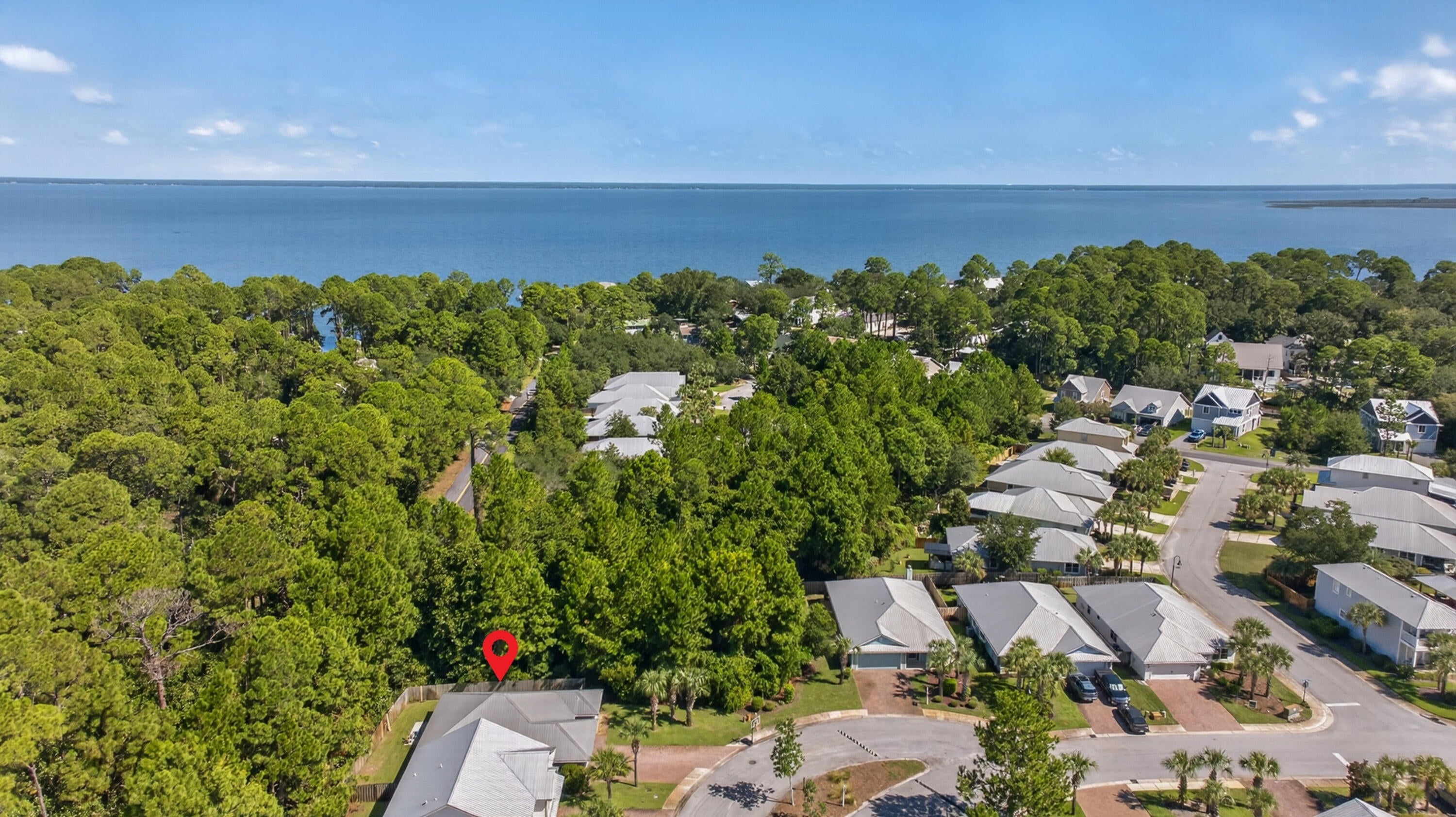 EAGLE BAY - Residential