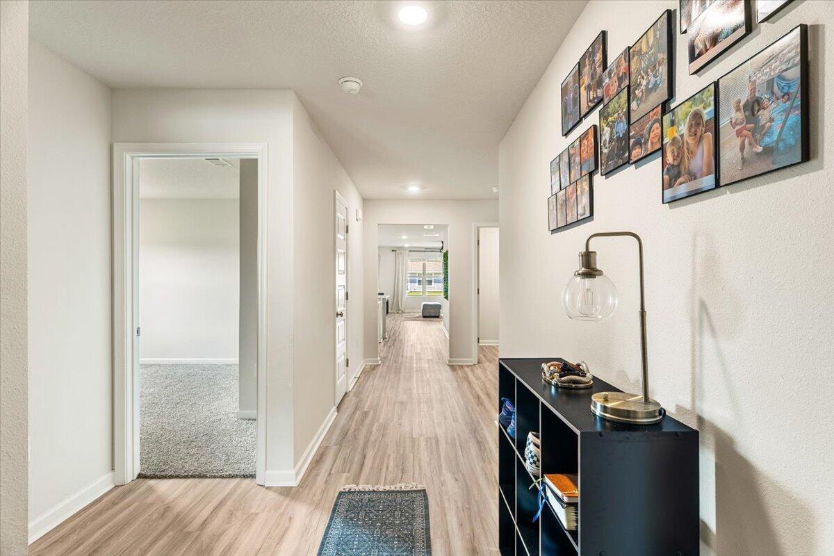 SILVER LAKE VILLAGE - Residential