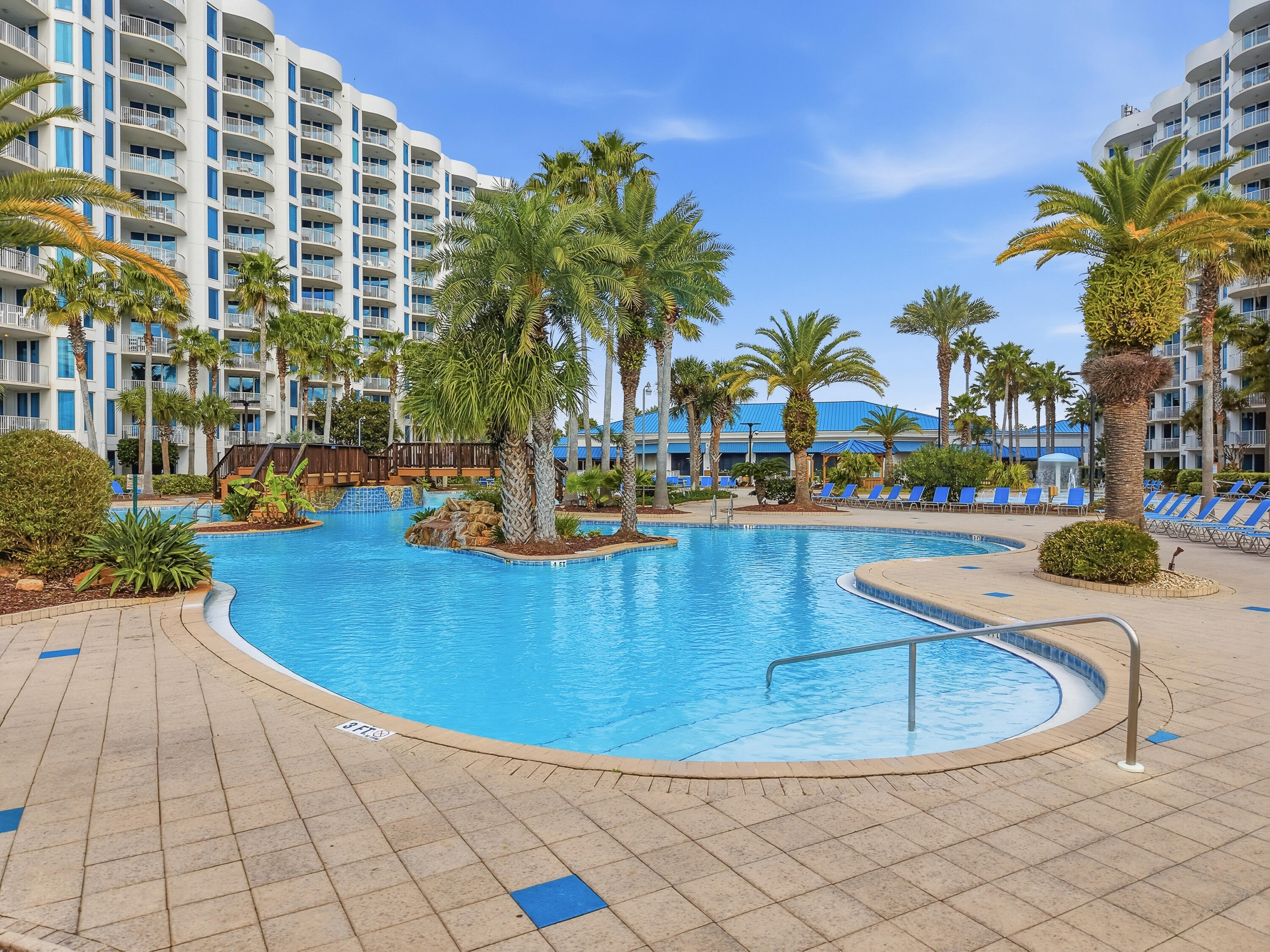THE PALMS OF DESTIN - Residential