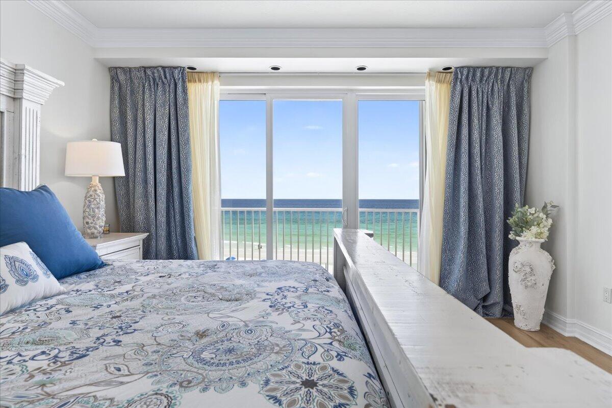 Compass Rose - Residential
