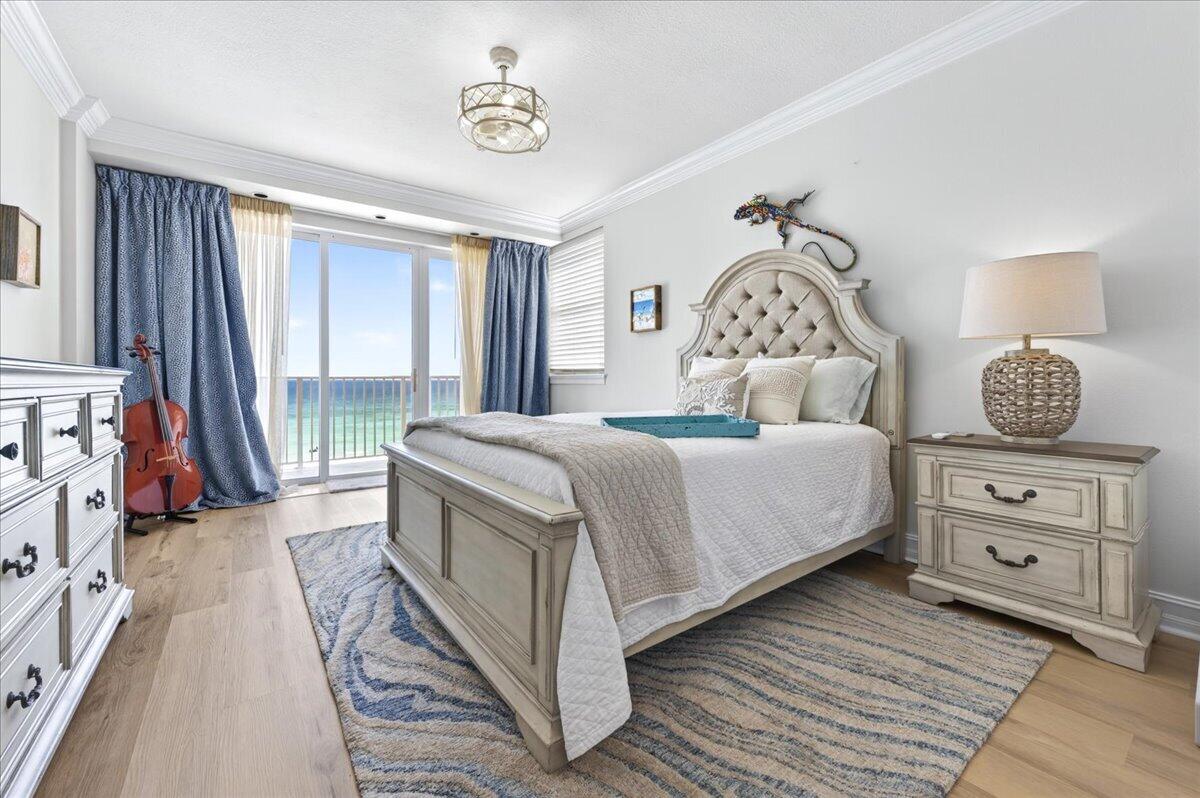 Compass Rose - Residential