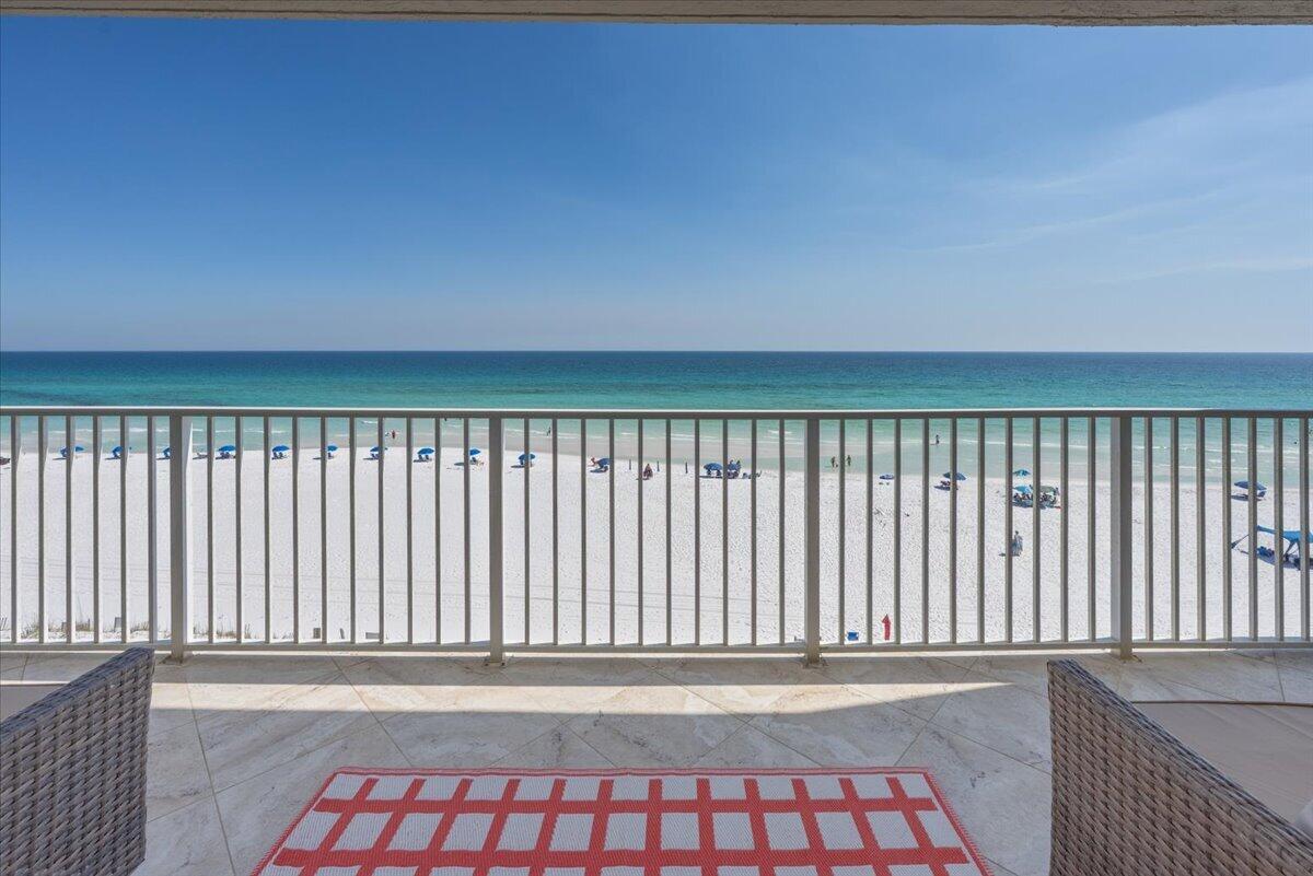 Compass Rose - Residential
