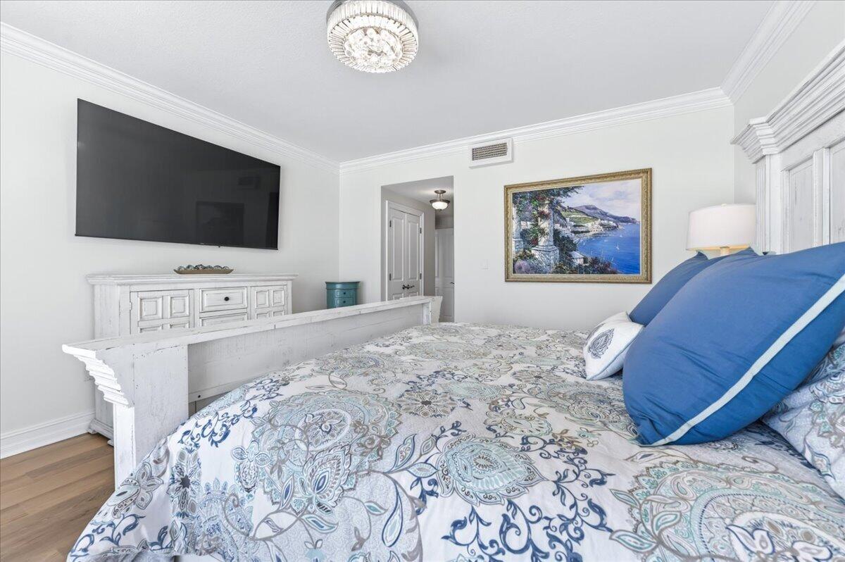Compass Rose - Residential