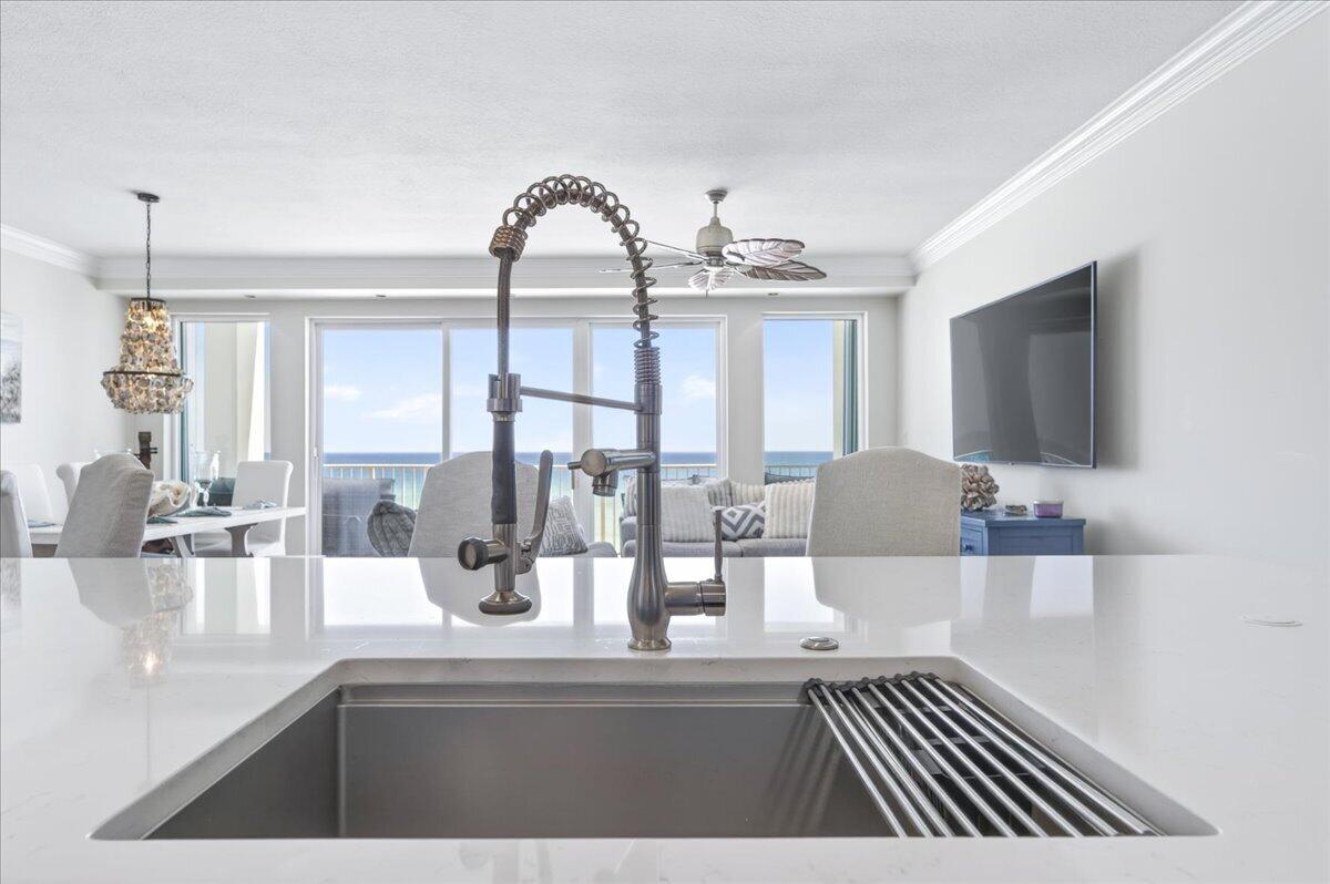 Compass Rose - Residential