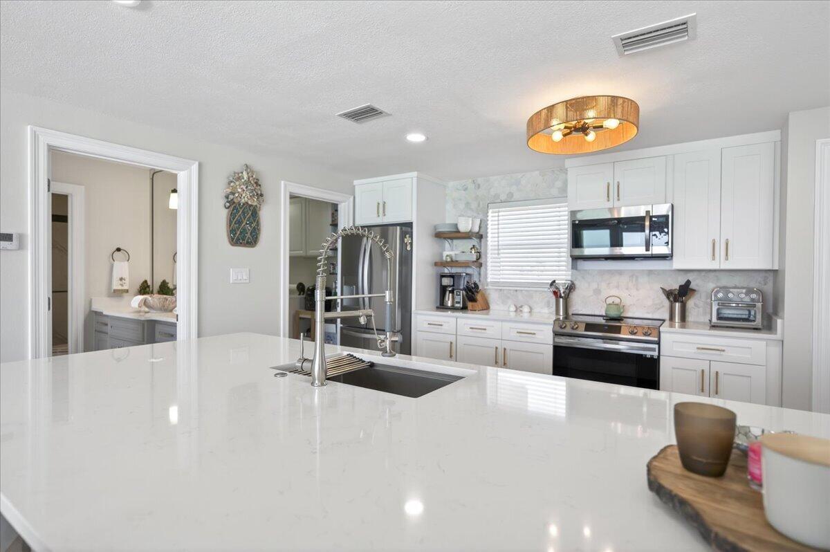 Compass Rose - Residential