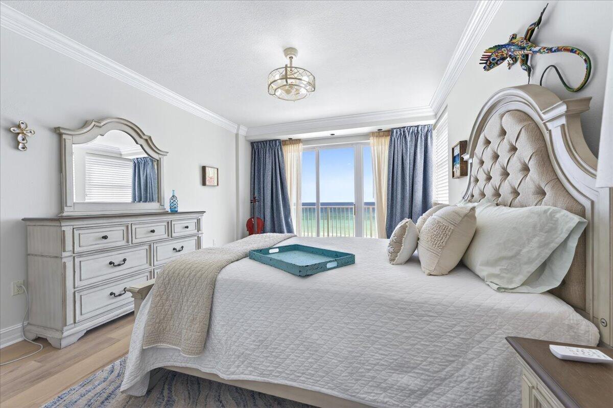 Compass Rose - Residential