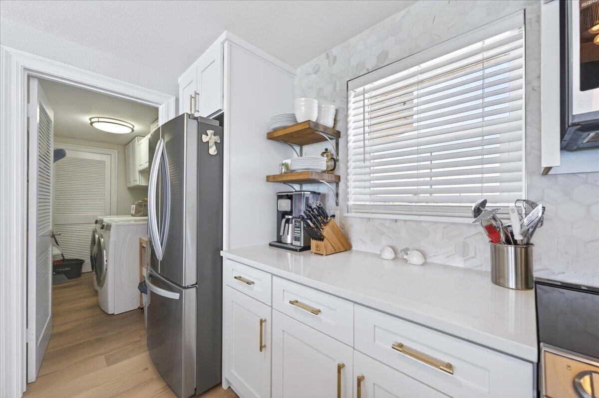 Compass Rose - Residential