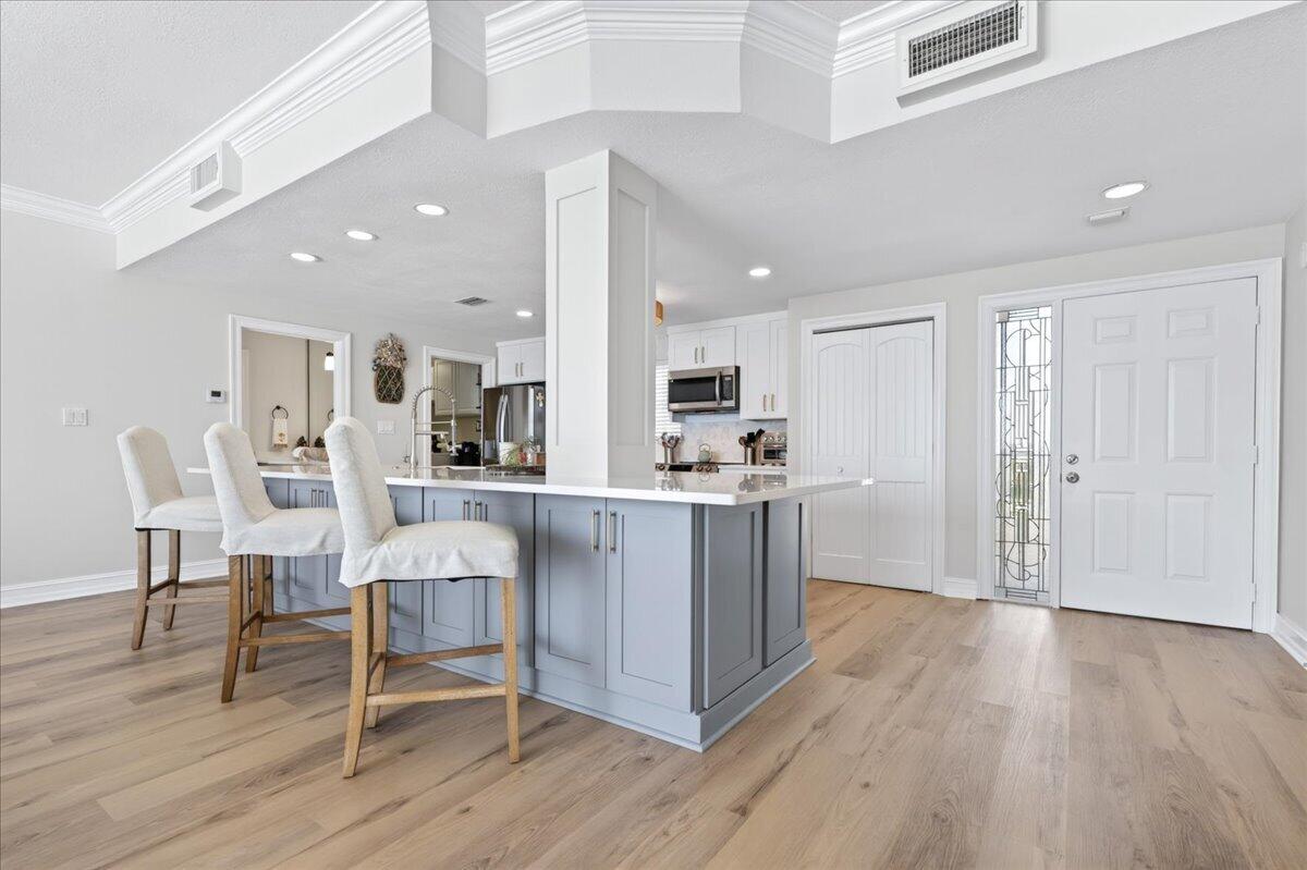Compass Rose - Residential