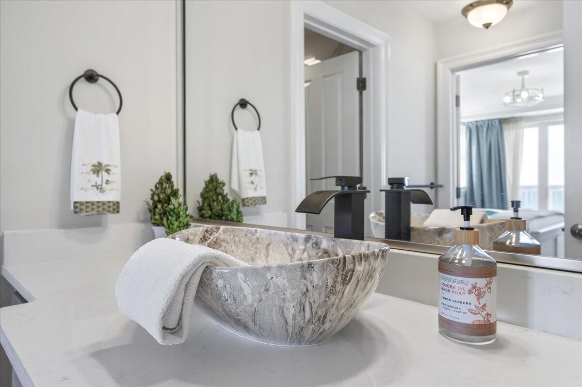 Compass Rose - Residential