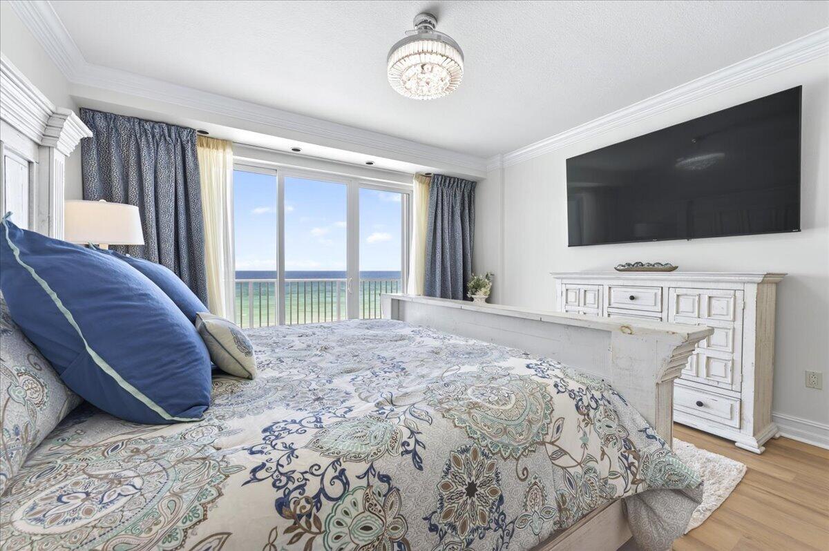 Compass Rose - Residential