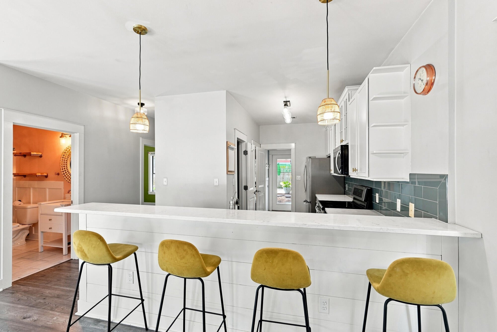 MACK BAYOU CENTER - Residential