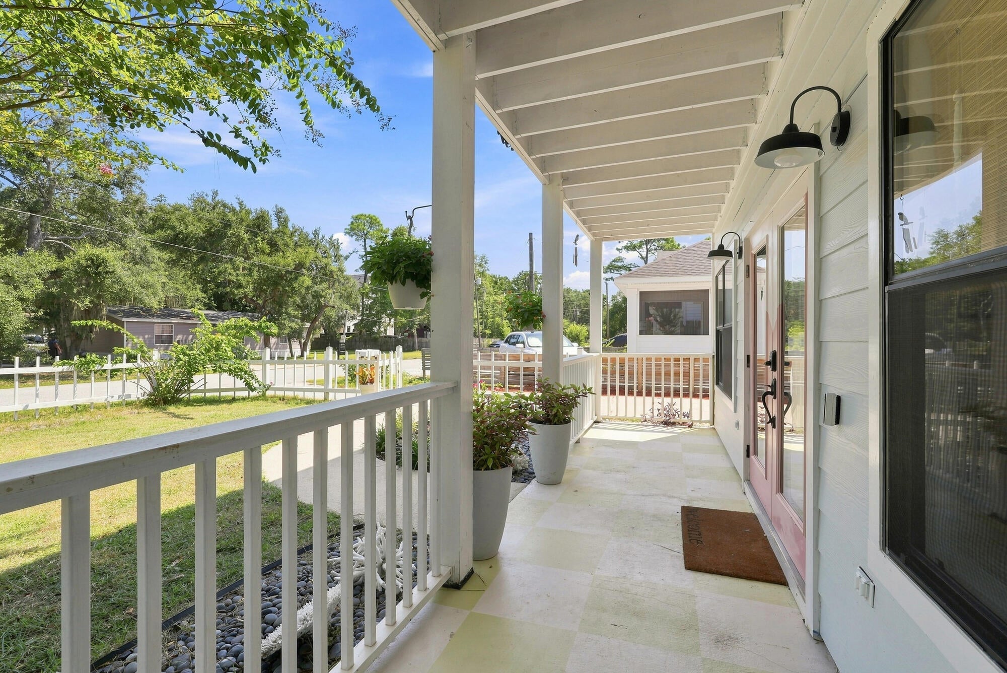 MACK BAYOU CENTER - Residential