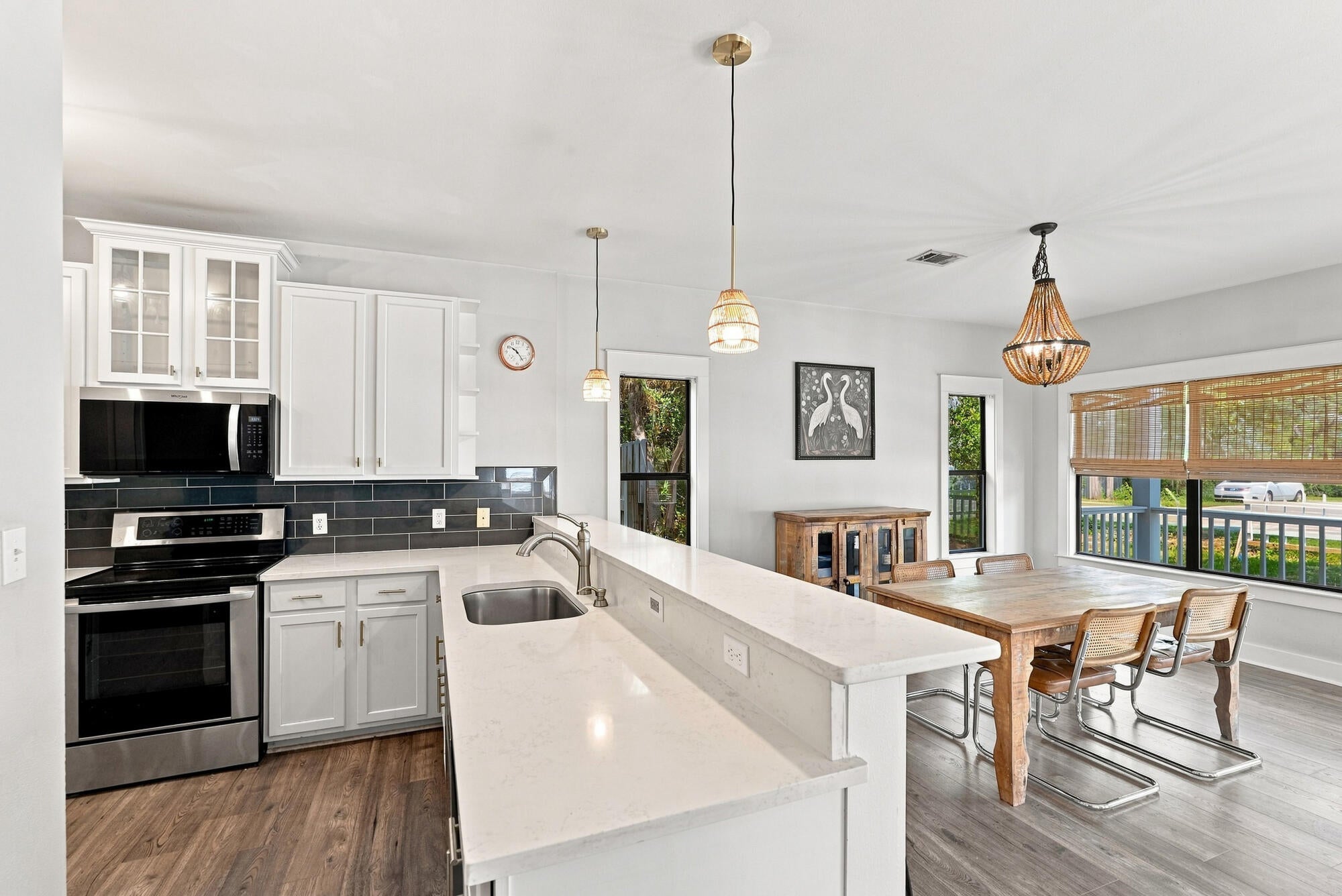 MACK BAYOU CENTER - Residential