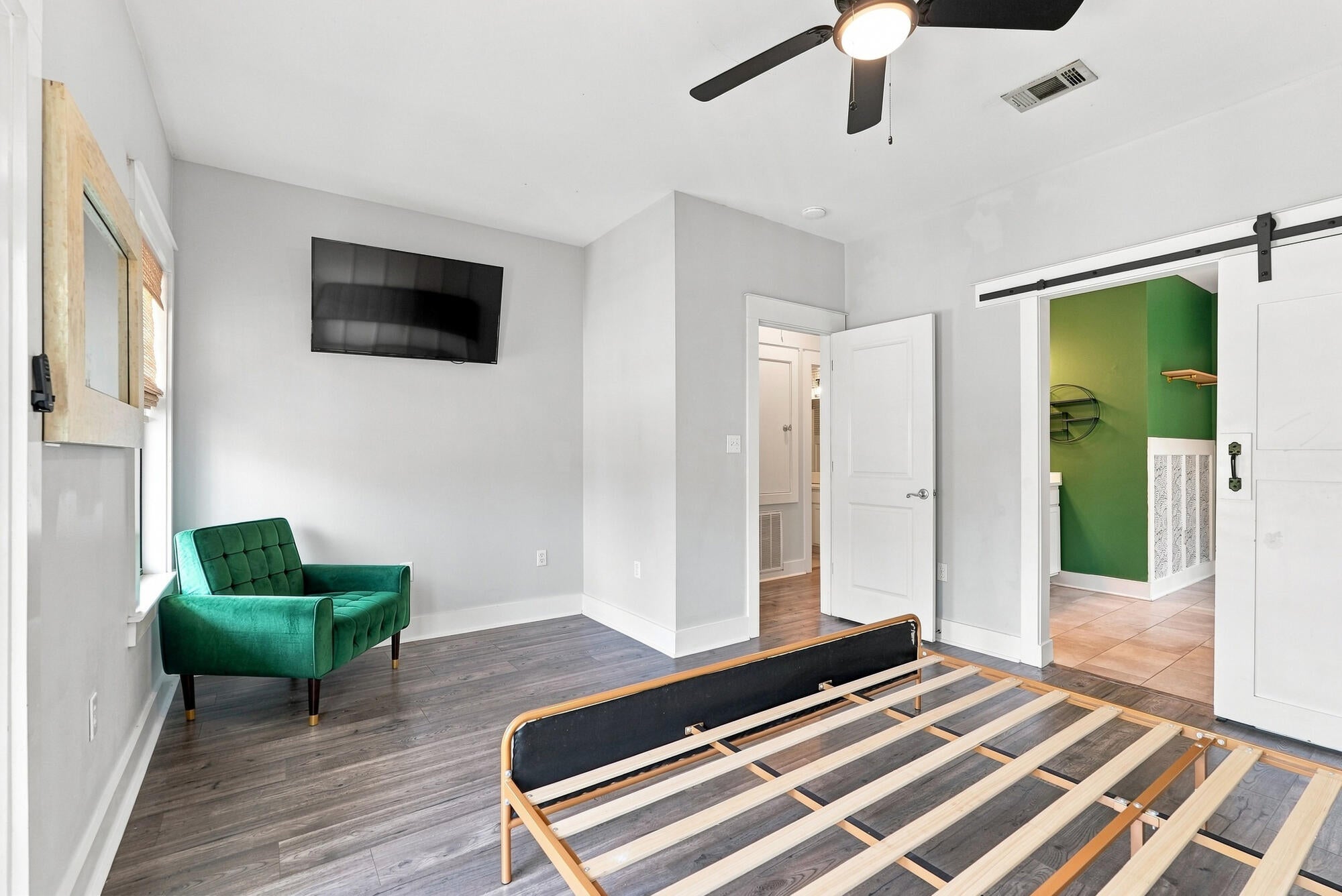 MACK BAYOU CENTER - Residential