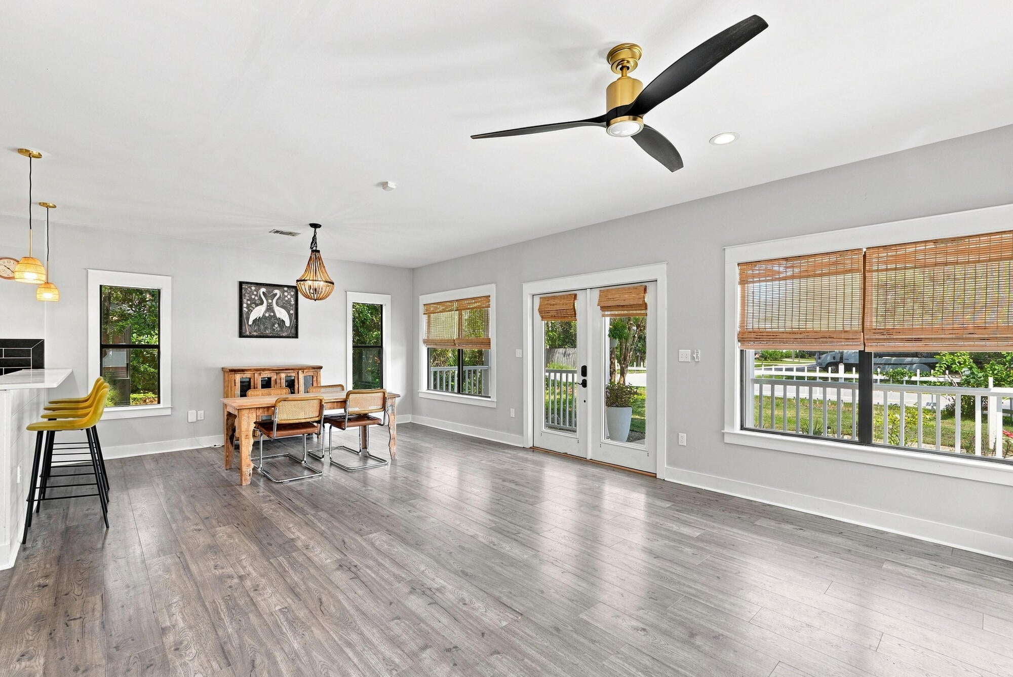 MACK BAYOU CENTER - Residential