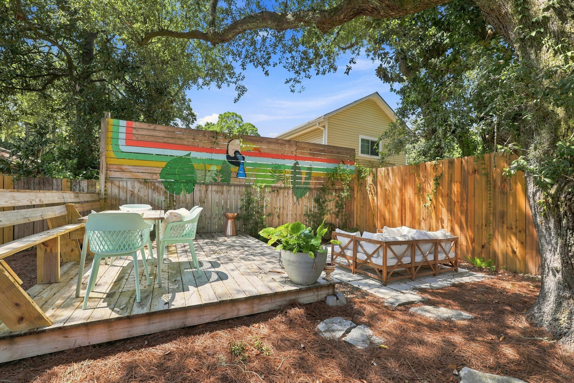 MACK BAYOU CENTER - Residential