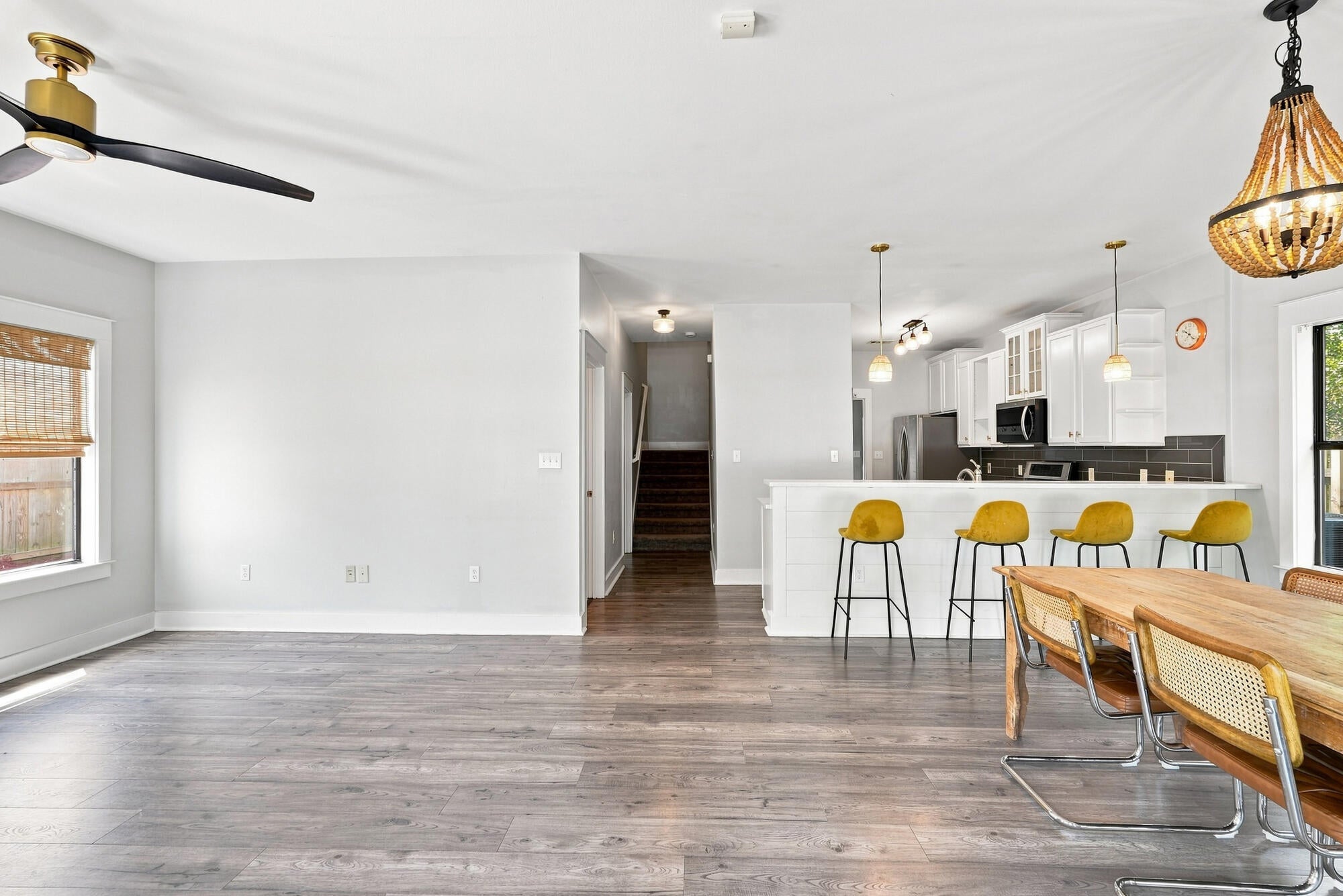 MACK BAYOU CENTER - Residential
