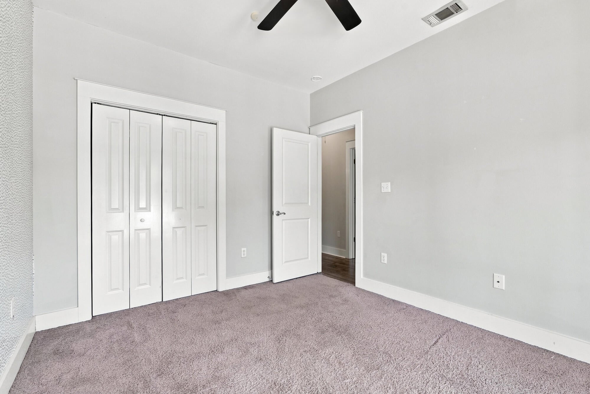 MACK BAYOU CENTER - Residential