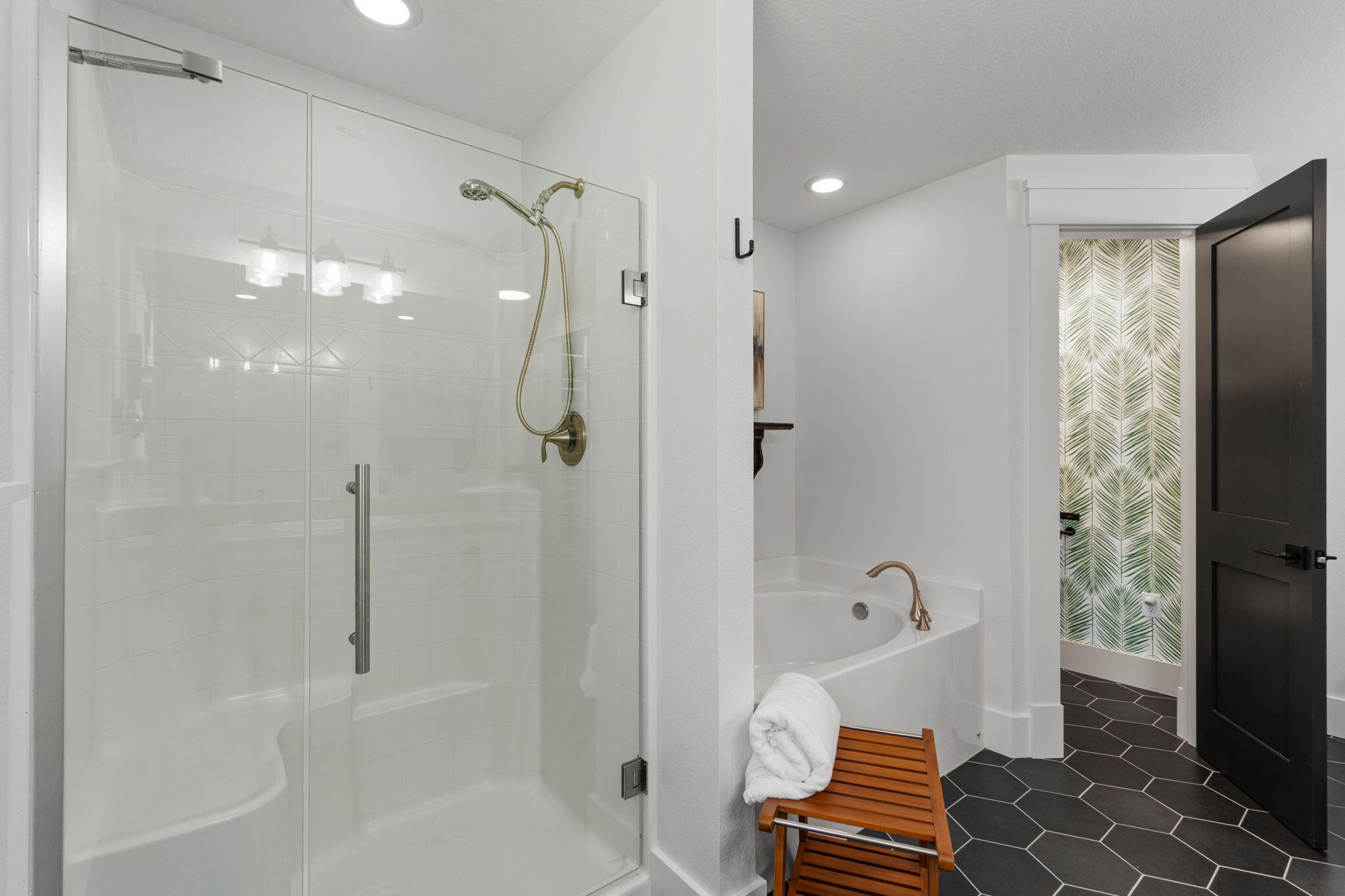 EAST BAY RIVER ESTATES - Residential