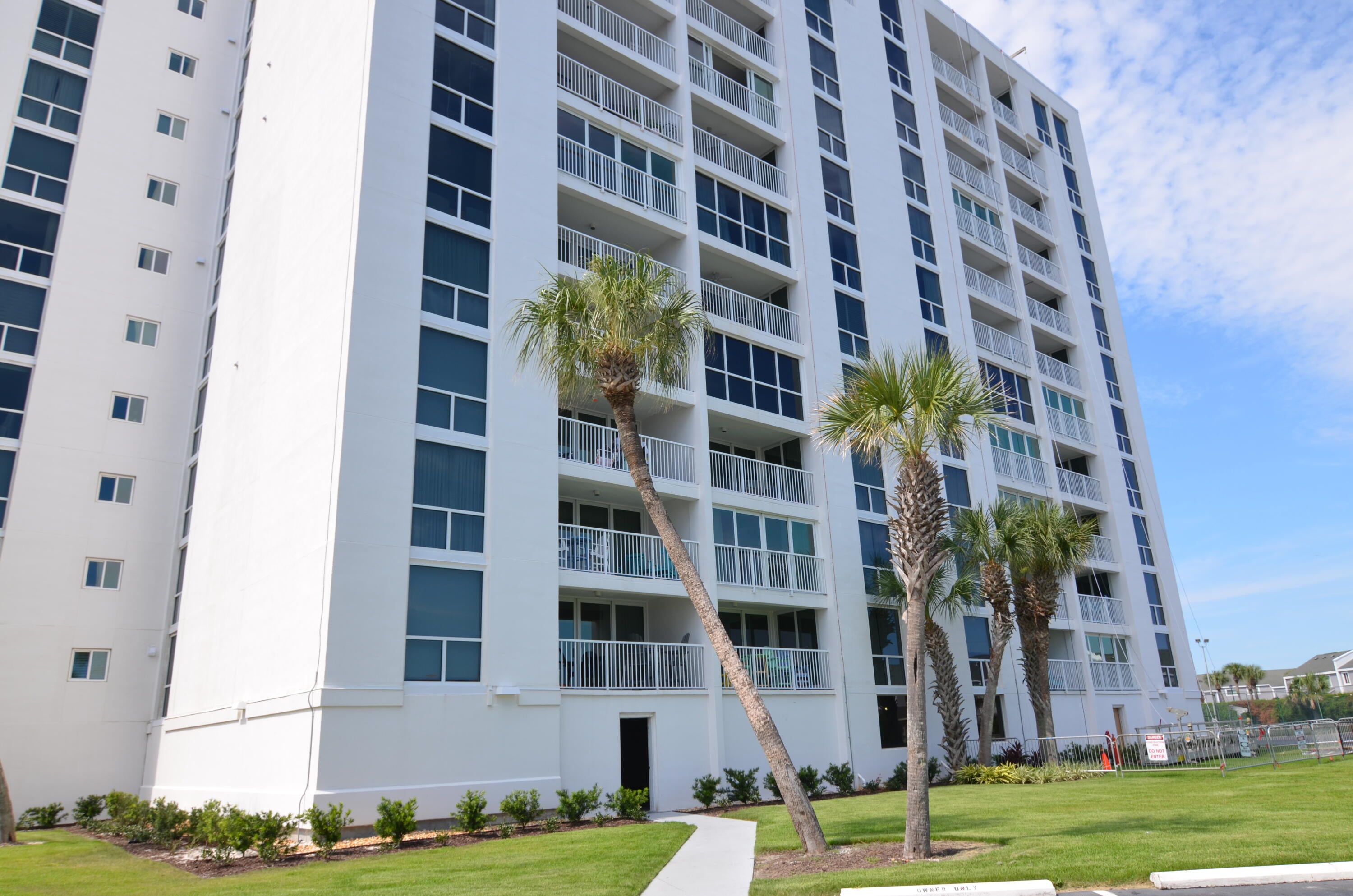 SHORELINE TOWERS 3 - Residential
