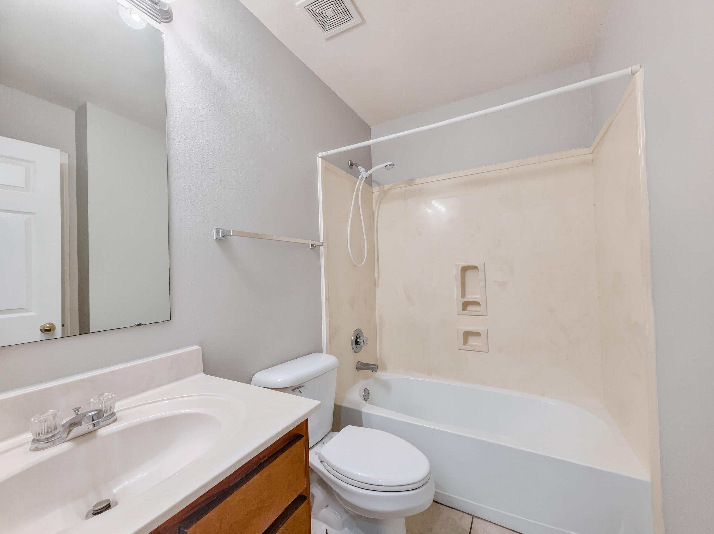 309 UNION - Residential Lease