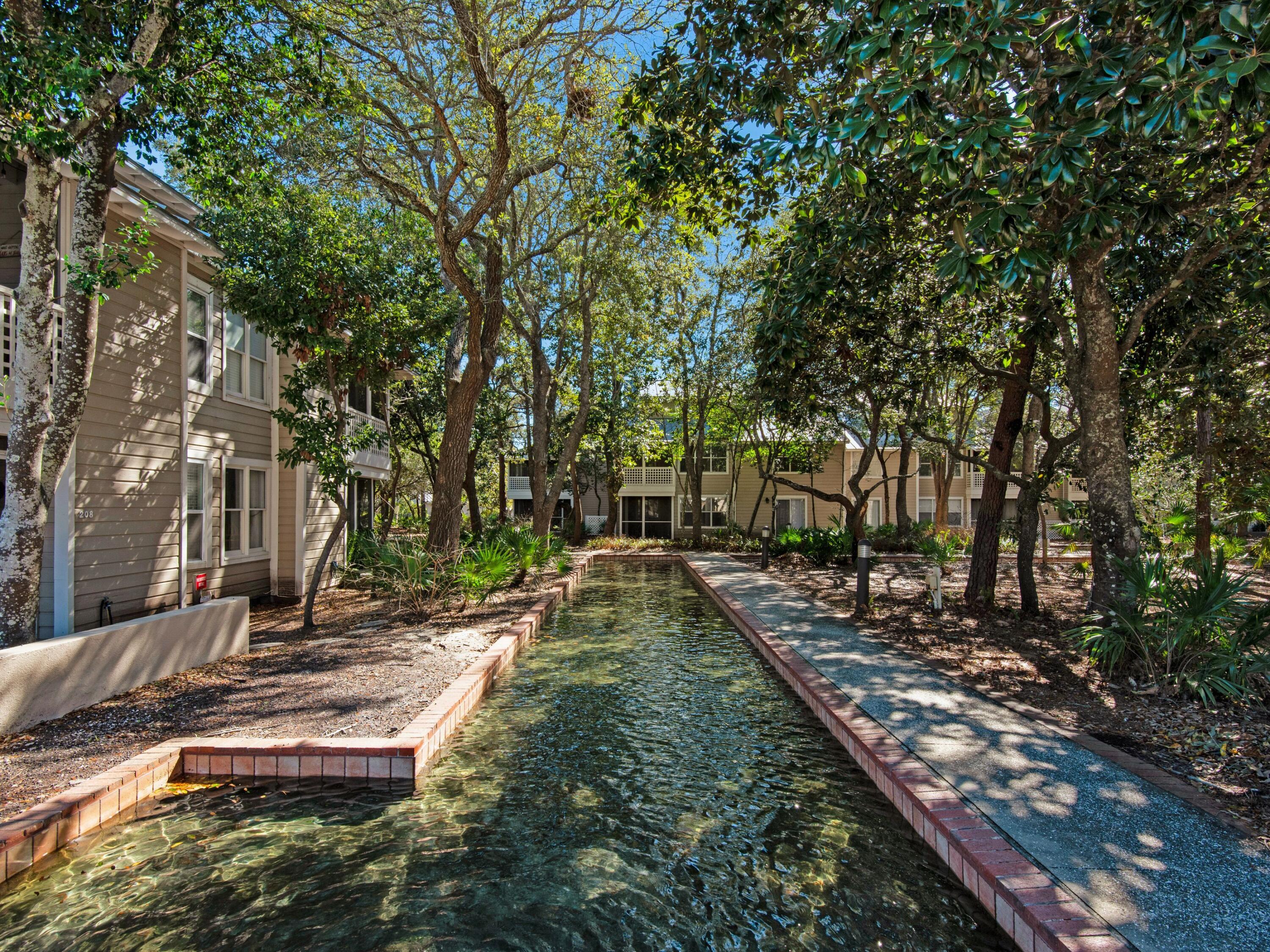 HIDDEN DUNES BEACH COTTAGES 2 - Residential