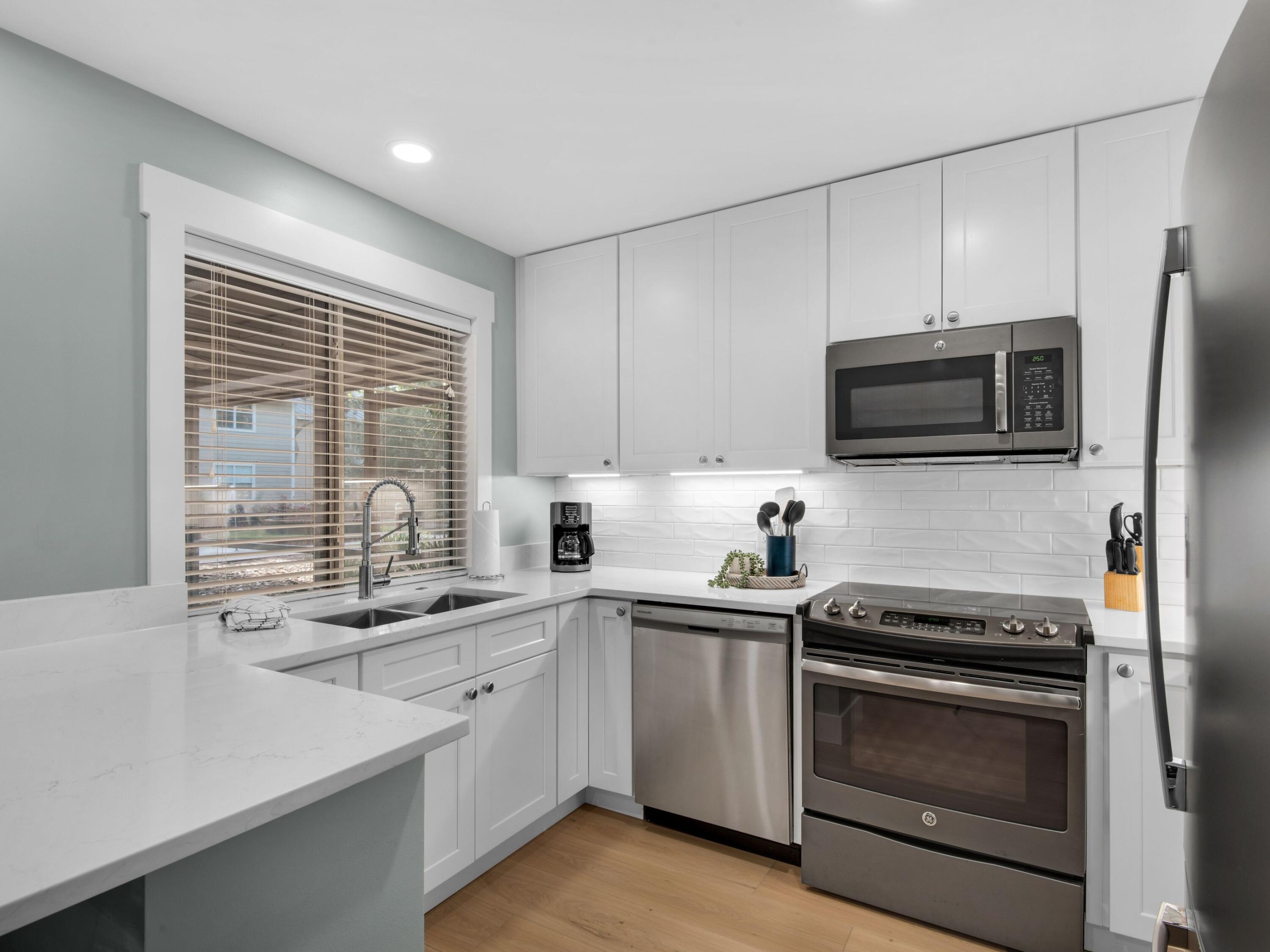 HIDDEN DUNES BEACH COTTAGES 2 - Residential