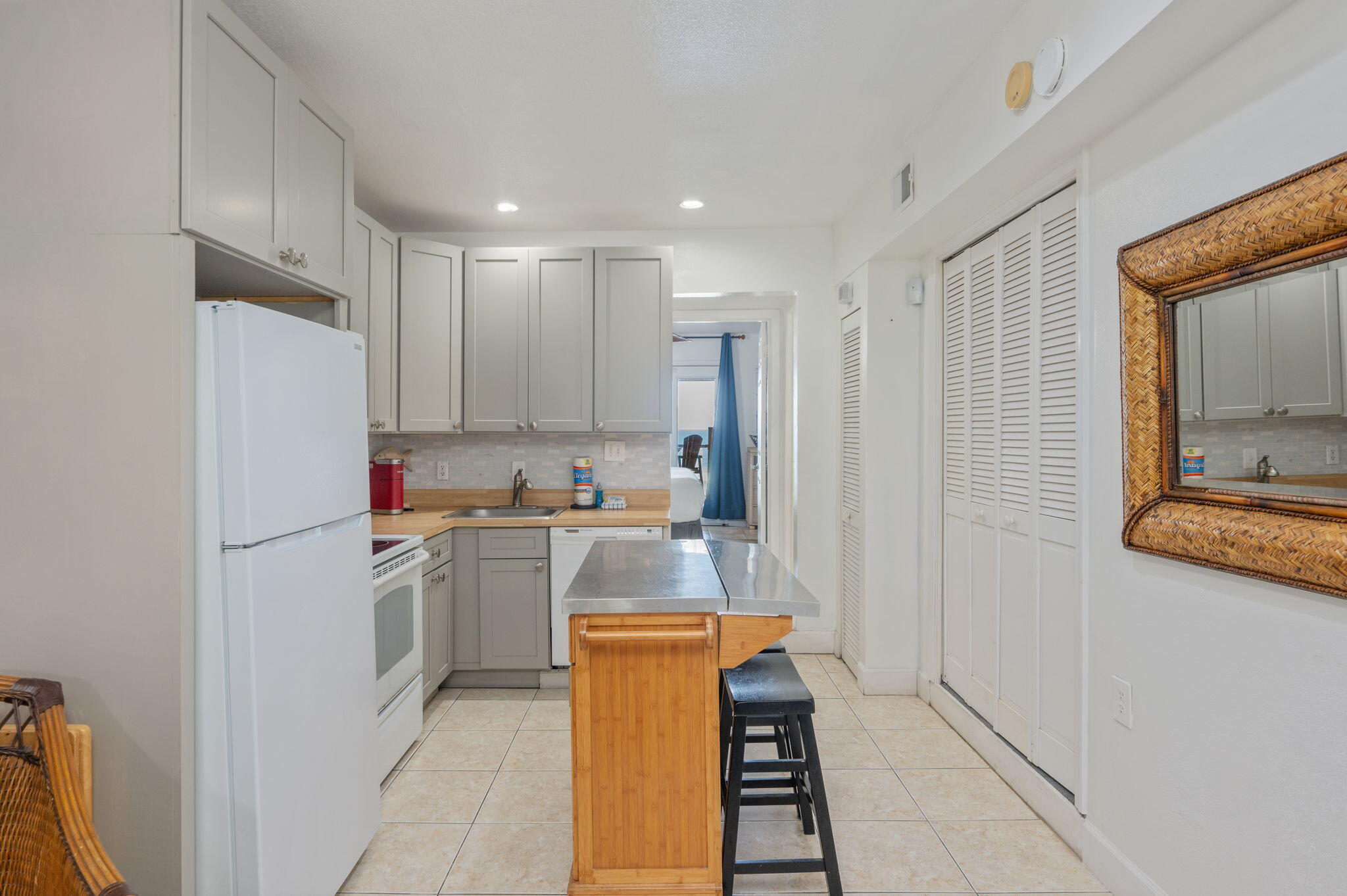 Sanddollar Townhomes - Residential