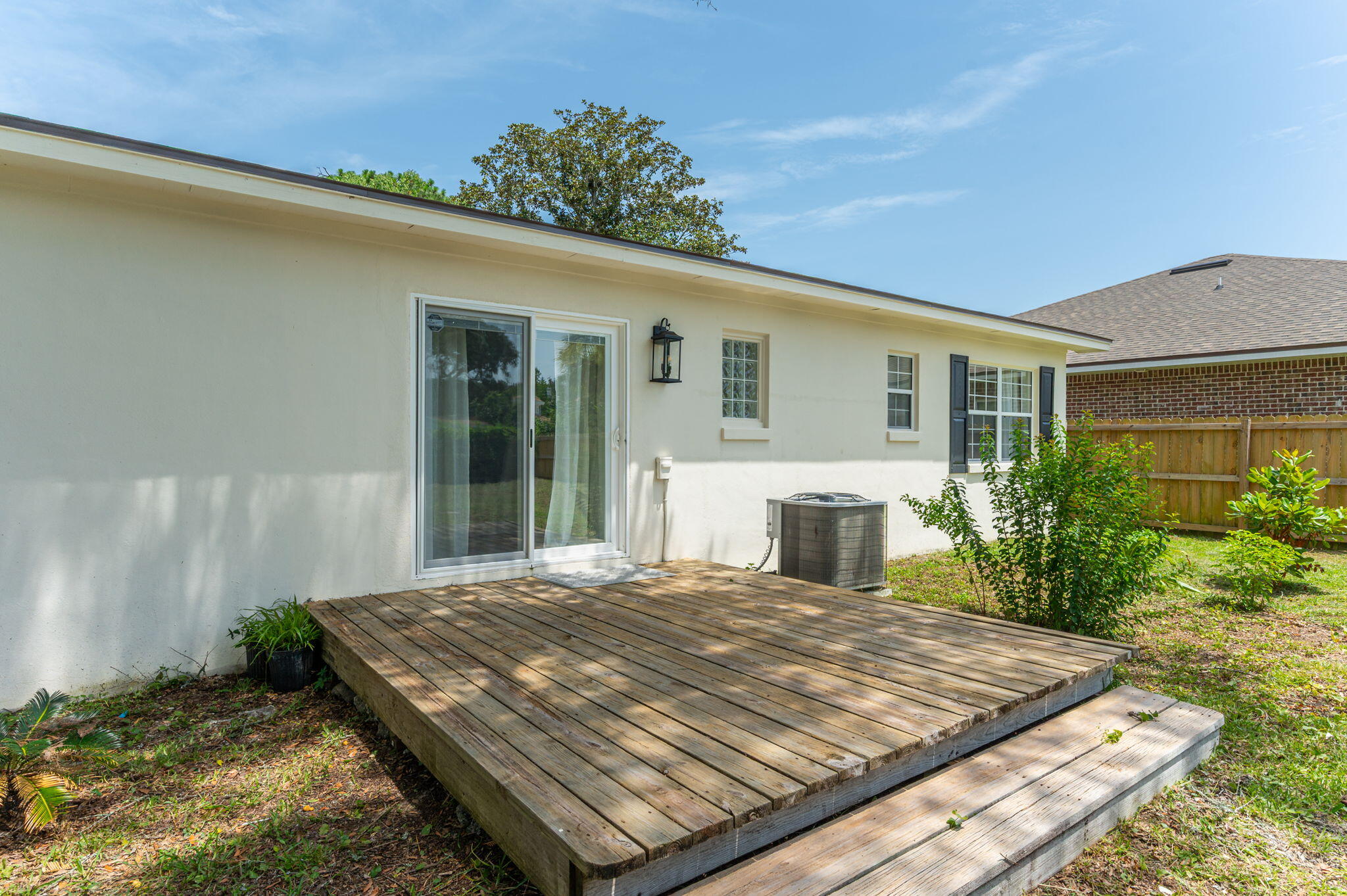 WINTHROP PLACE - Residential