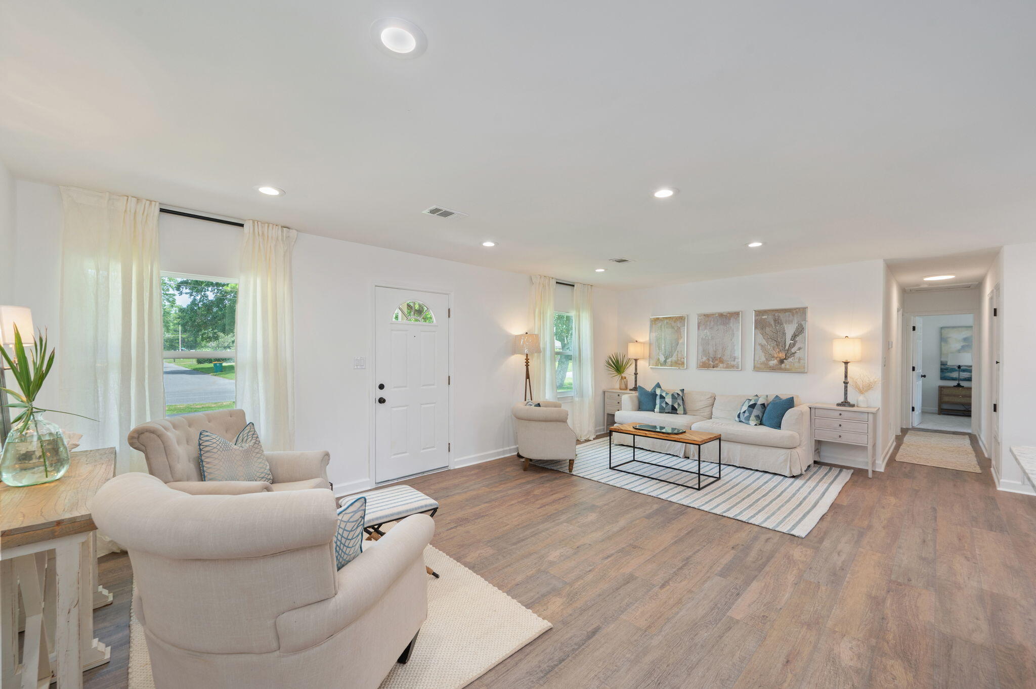 WINTHROP PLACE - Residential