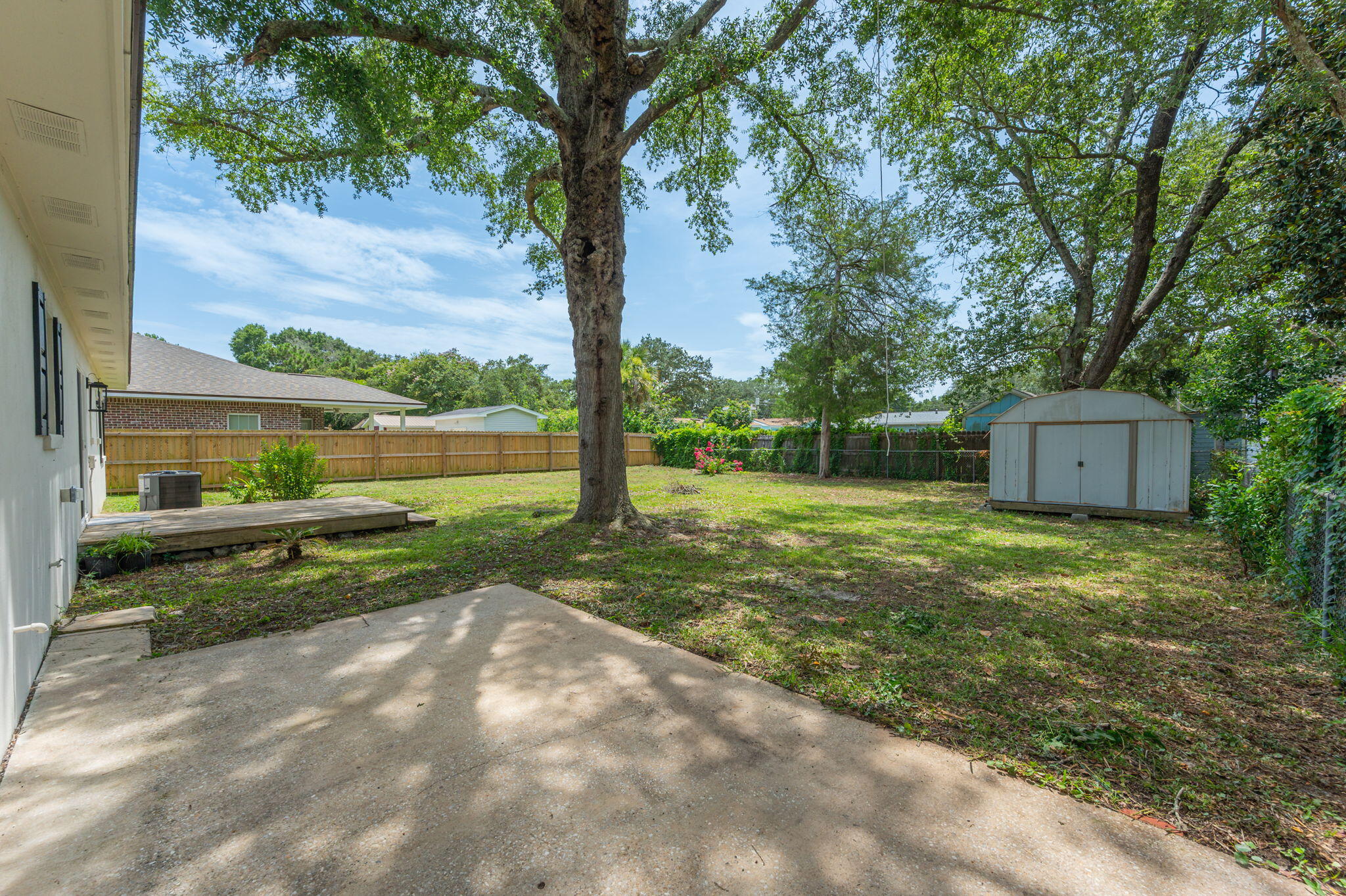 WINTHROP PLACE - Residential