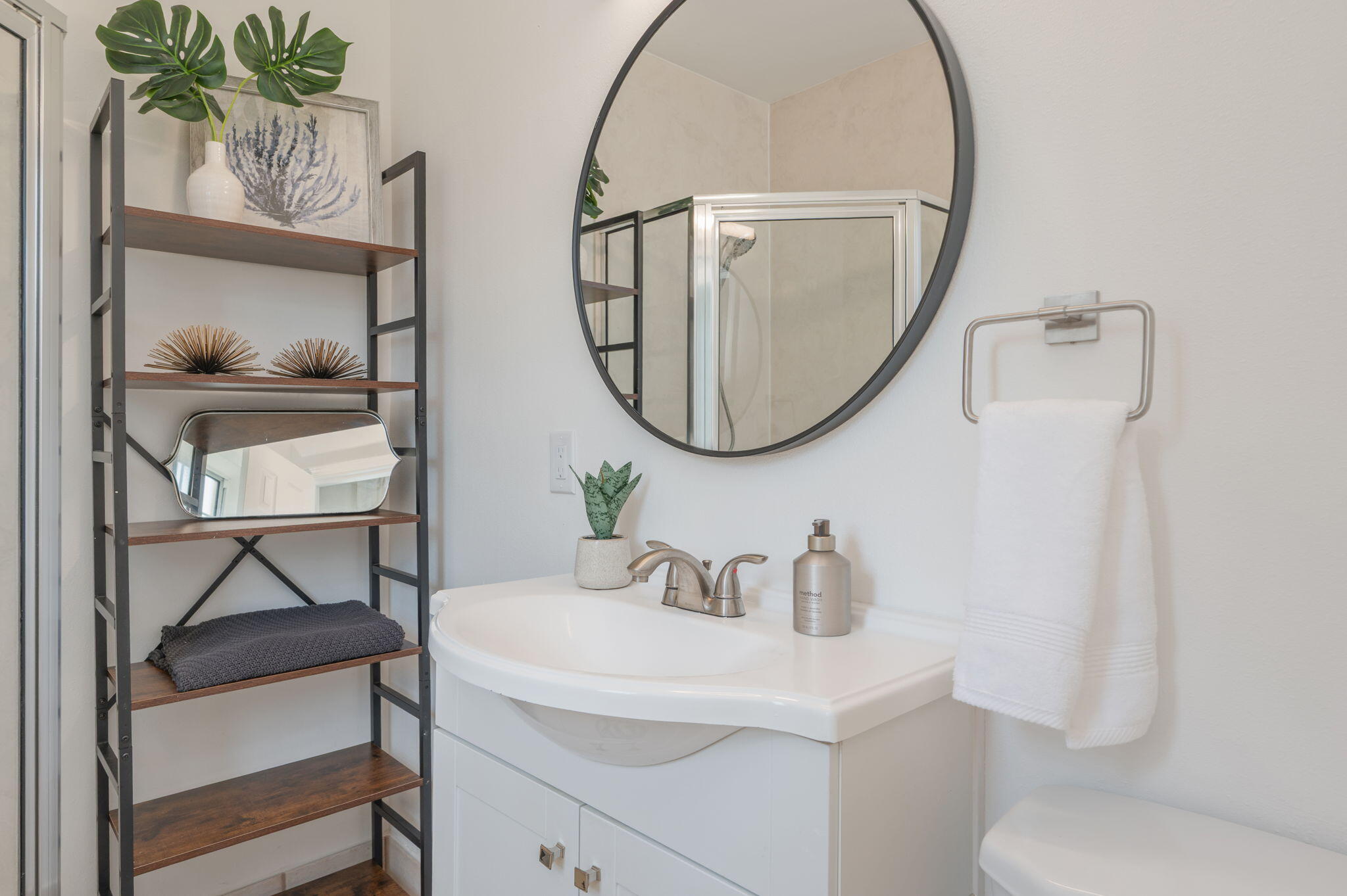 WINTHROP PLACE - Residential