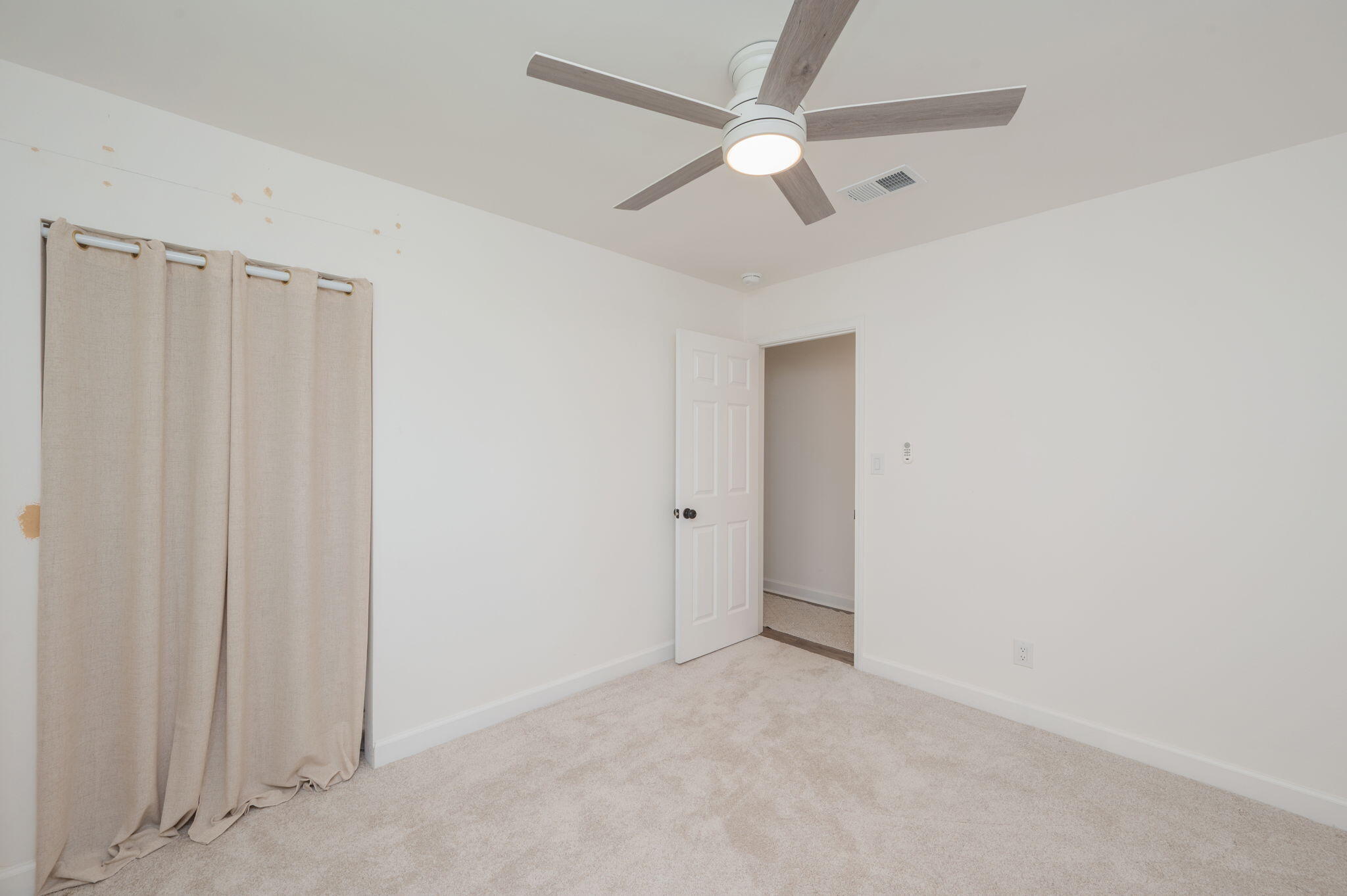 WINTHROP PLACE - Residential