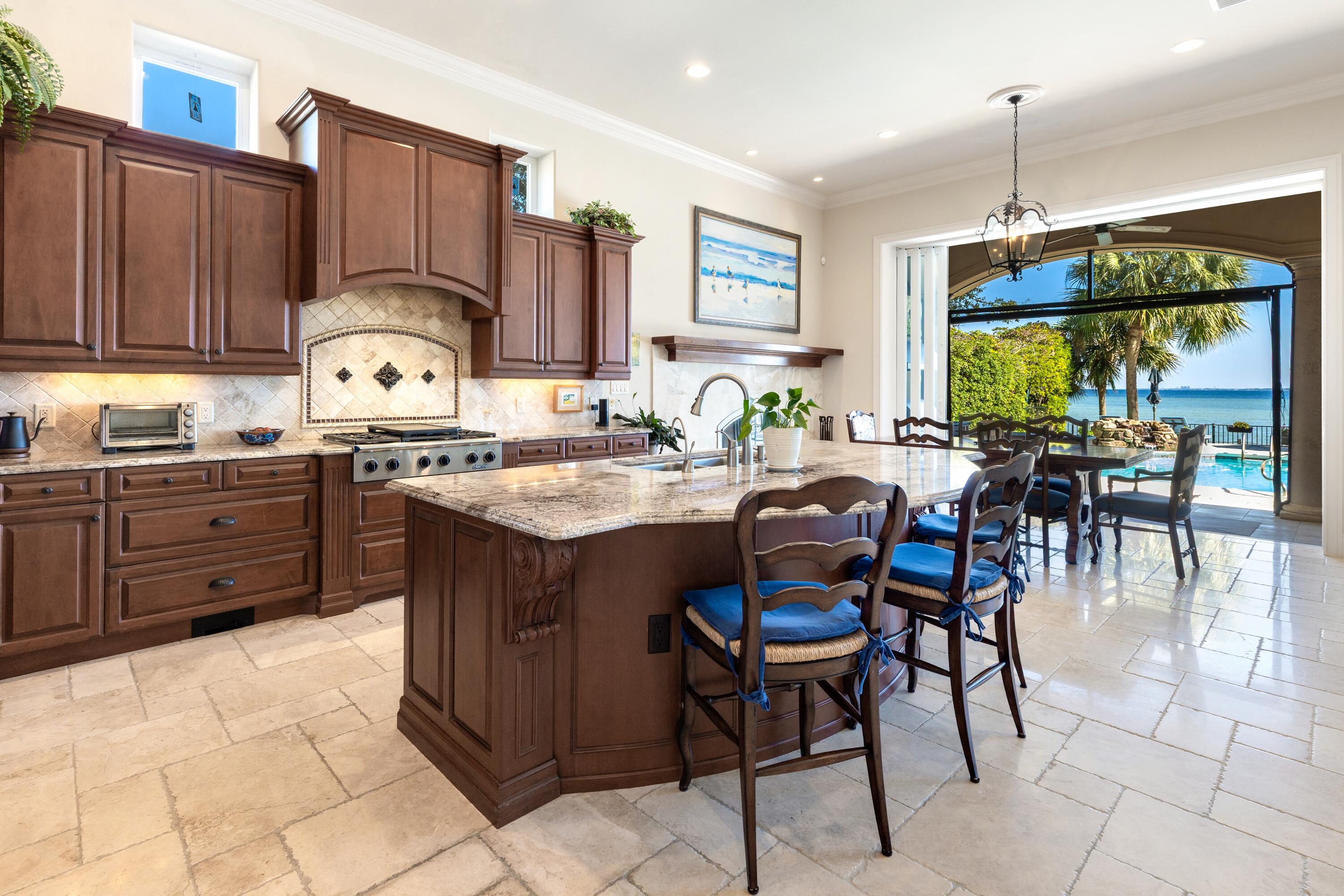 LAKE LORRAINE ESTATES - Residential