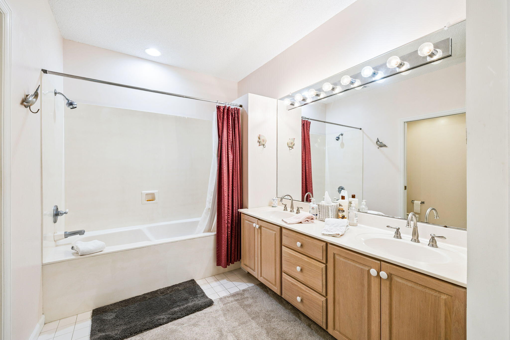 NORTHSHORE - Residential