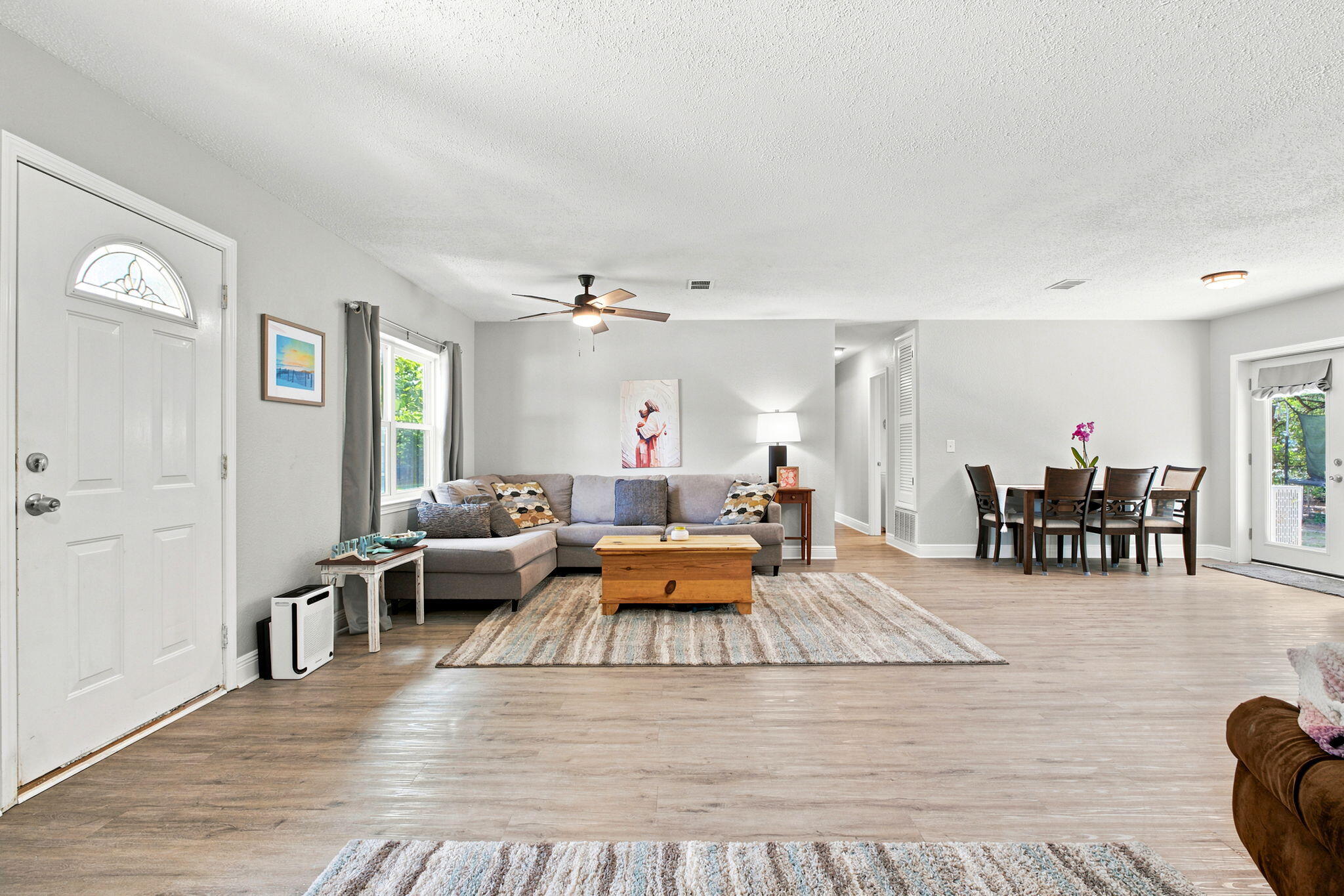 MAYFAIR - Residential
