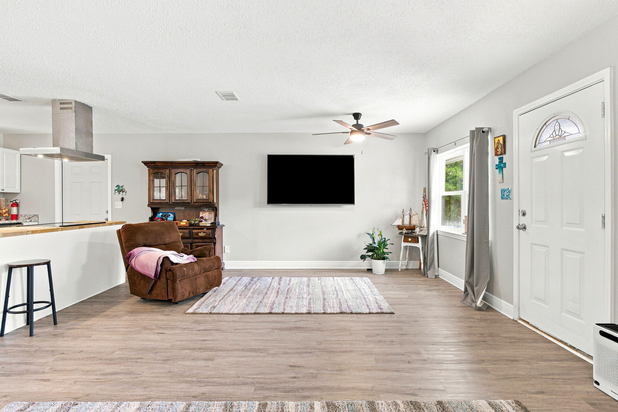 MAYFAIR - Residential