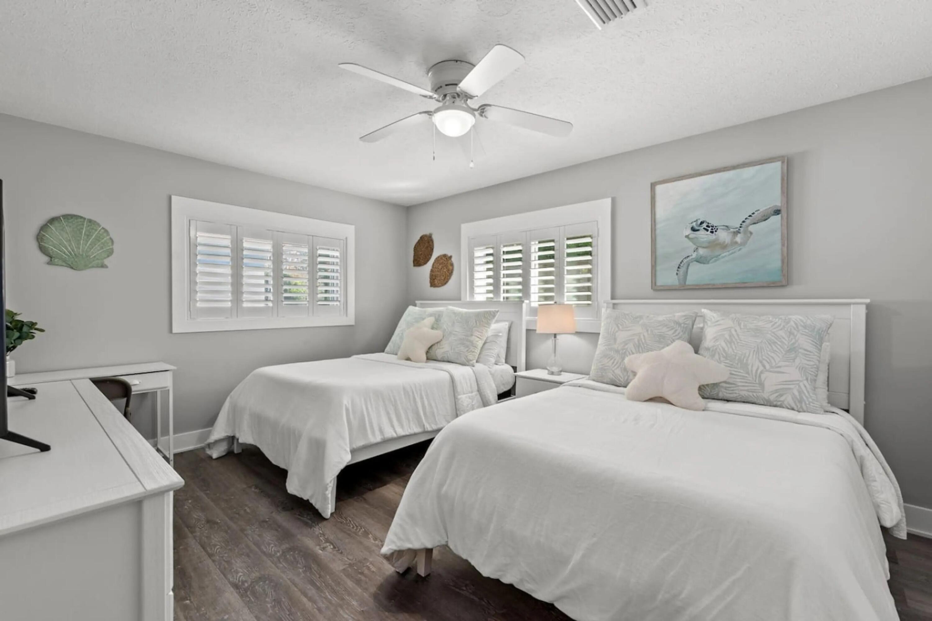 RIVIERA BEACH - Residential
